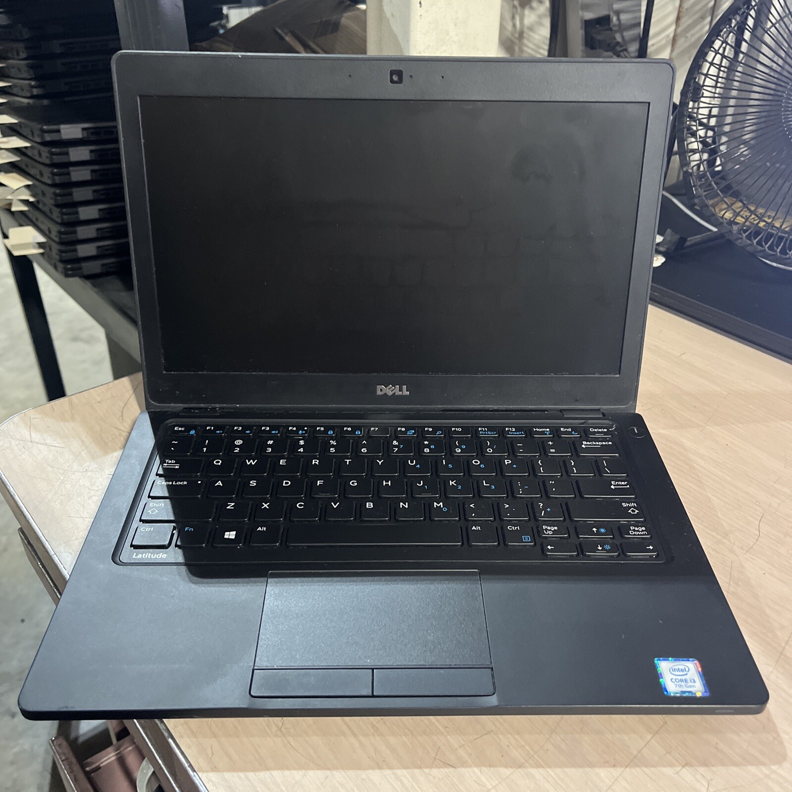 DELL LATITUDE 5280 INTEL CORE I3-7100U 2.40GHZ 8GB RAM NO HD .