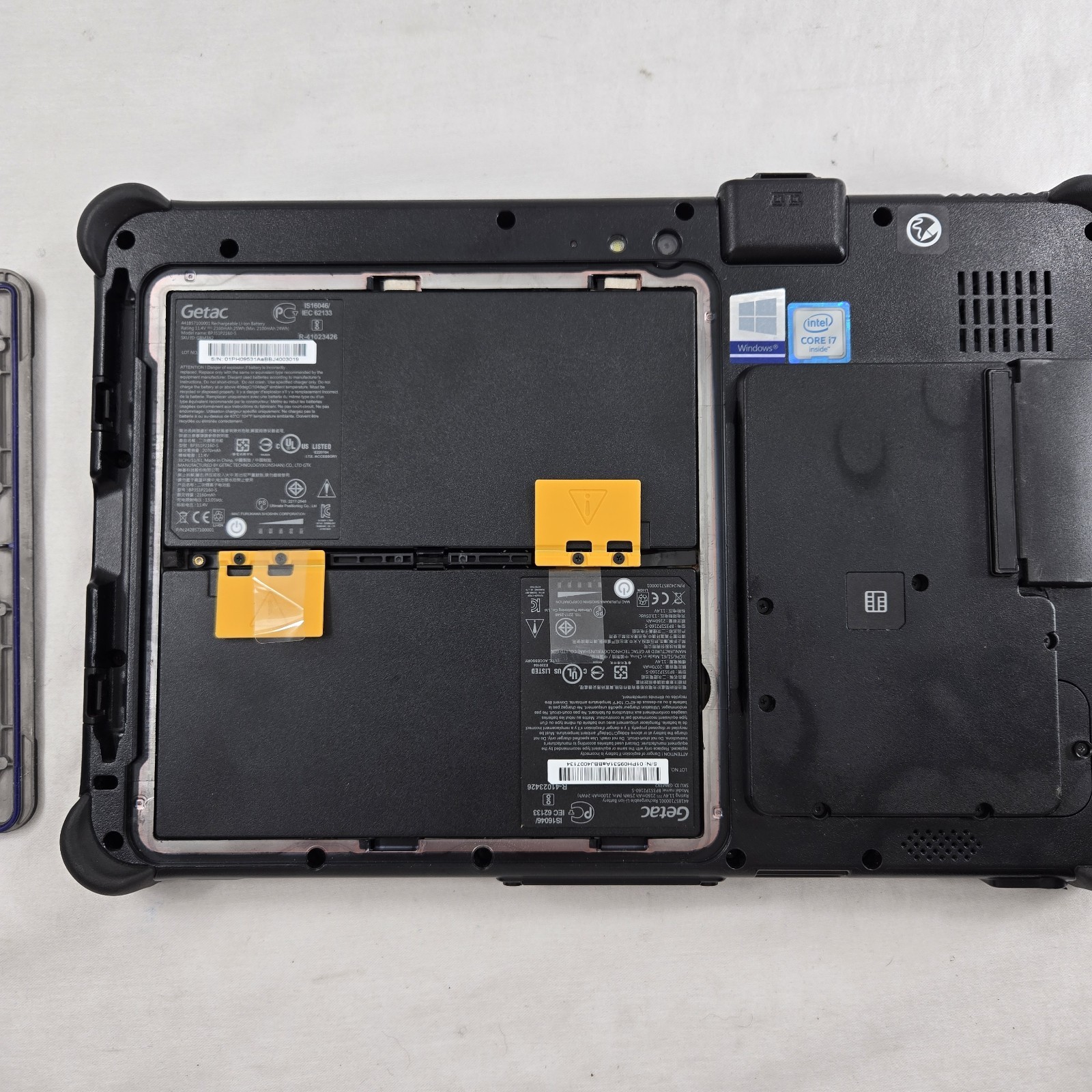GETAC F110 G3 Rugged Tablet i7-6500U 2.50GHz 256GB SSD 16GB Ram Win10P — READ