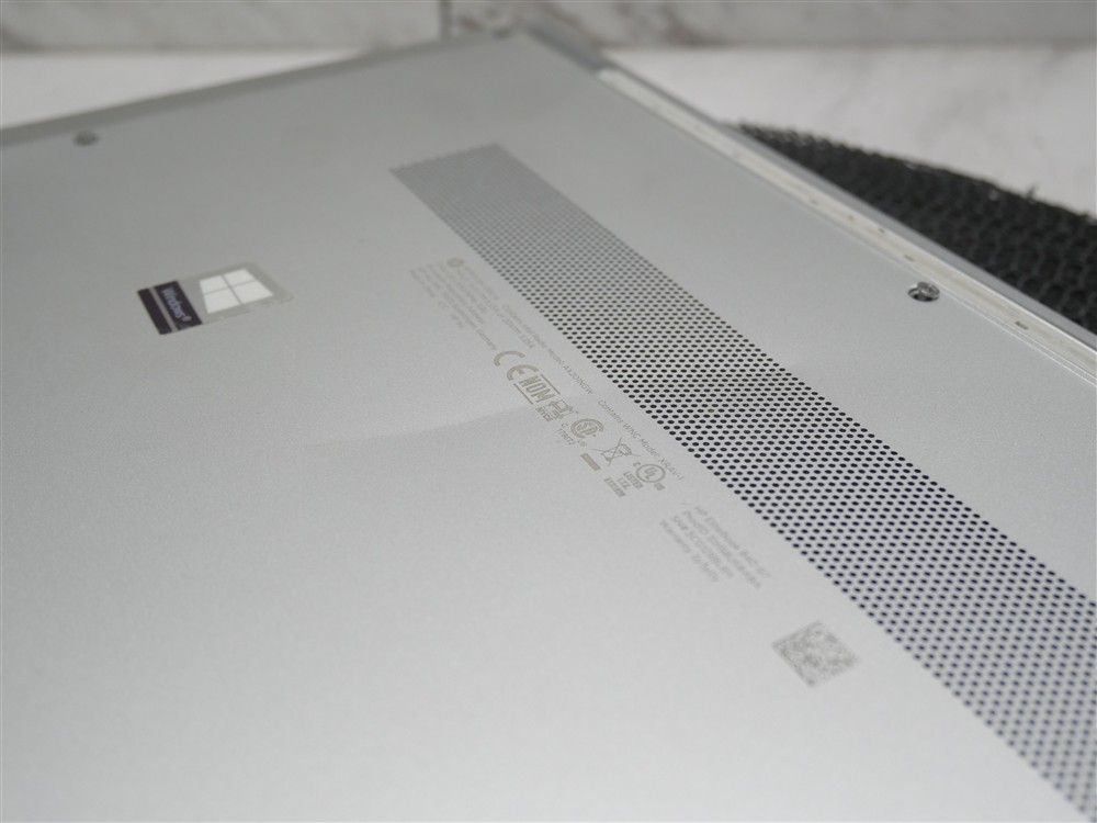 HP ELITEBOOK 840 G7 14″ Laptop i7-10610 16GB DDR4 1920 X 1080 w/ AC Adapter!