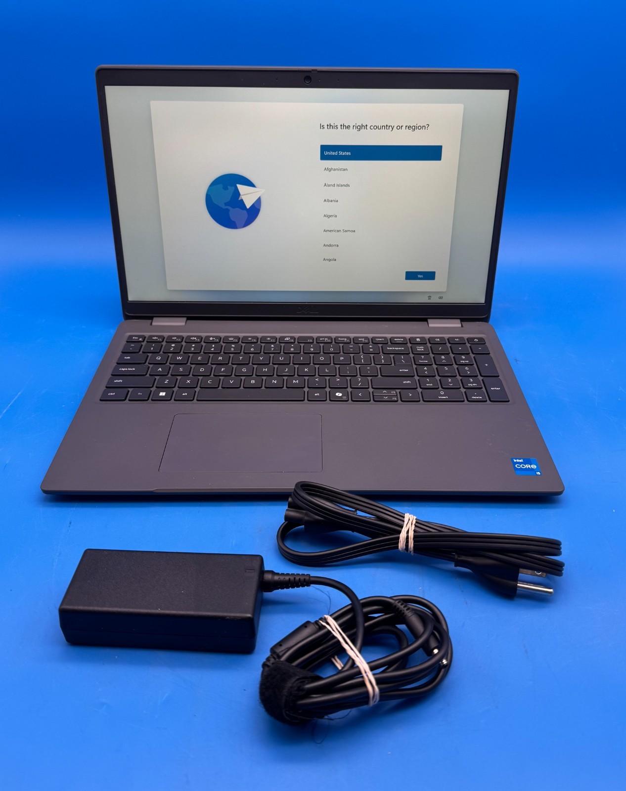 Dell Latitude 3550 Laptop, 15″ Core i5 13th Gen, 16GB RAM, 256GB SSD, Windows 11