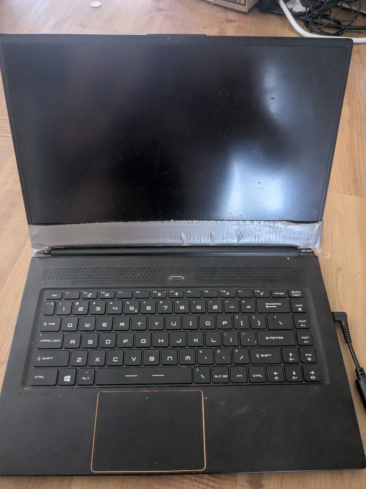 msi gs65 stealth gaming laptop 1070