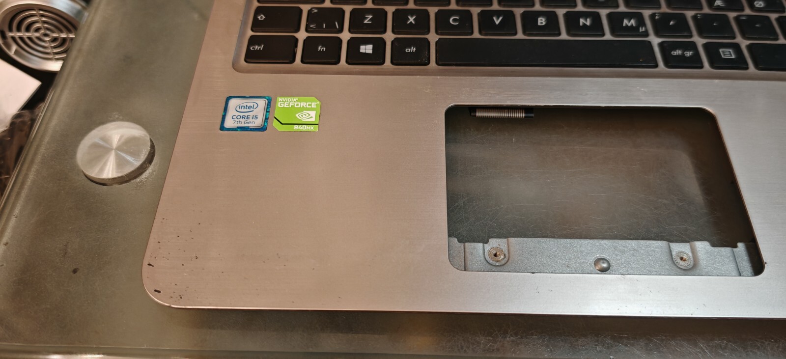 ASUS X556U R556U F556U R558 TOP BODY PALMREST 13N0-UAA0811 13NB0BG3AP0111