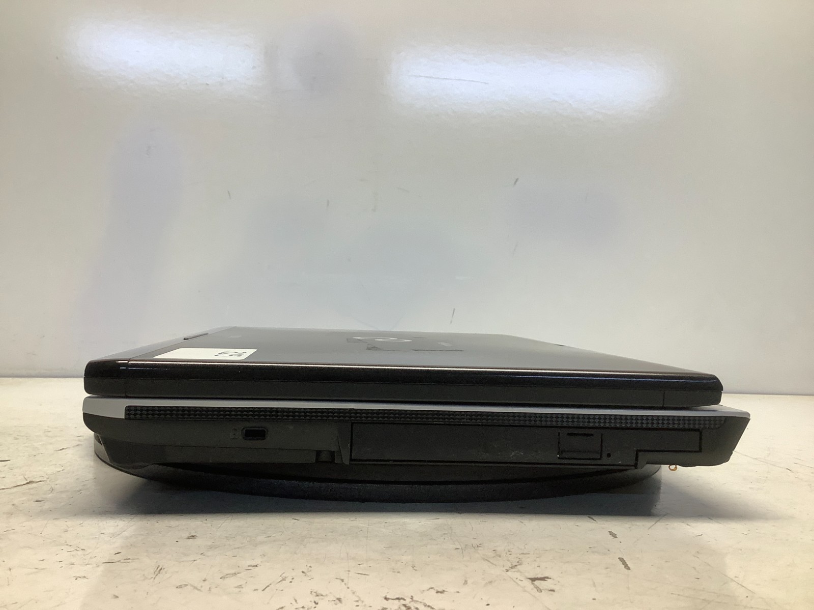 Fujitsu LifeBook T900 Intel i5-M560 2.67GHz 4 GB NO HDD