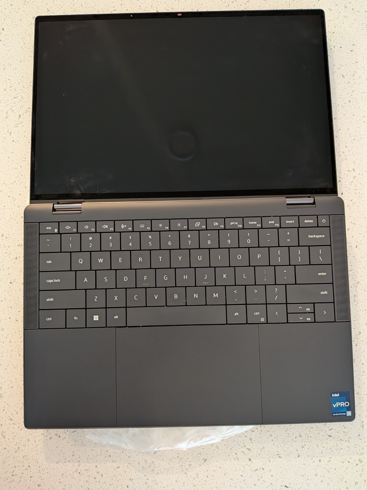 Dell Latitude 9440 14″ Touch 1.8 GHz i7-1365U 32GB 480GB SSD Excellent 2-in-1