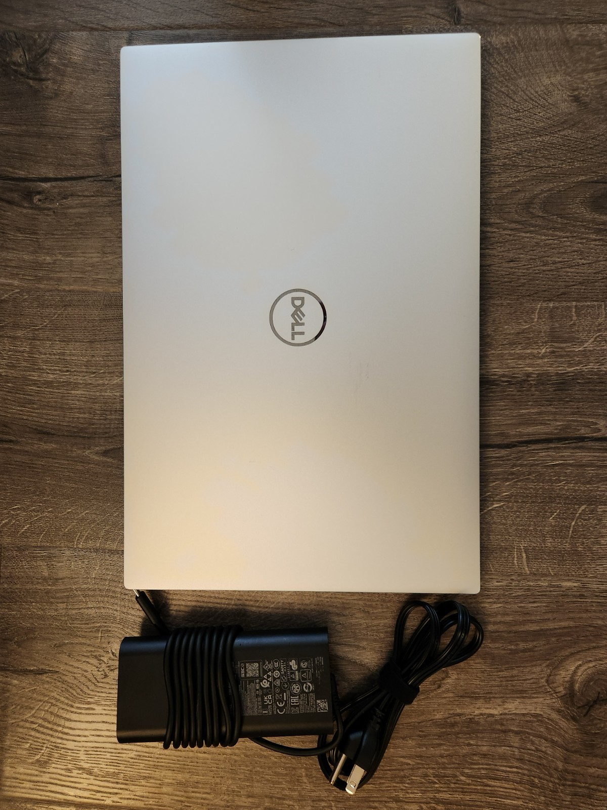 Dell XPS 9700 17 Intel Core i7-10750H 32GB RAM NVidia GeForce 3840 x 2400 Laptop
