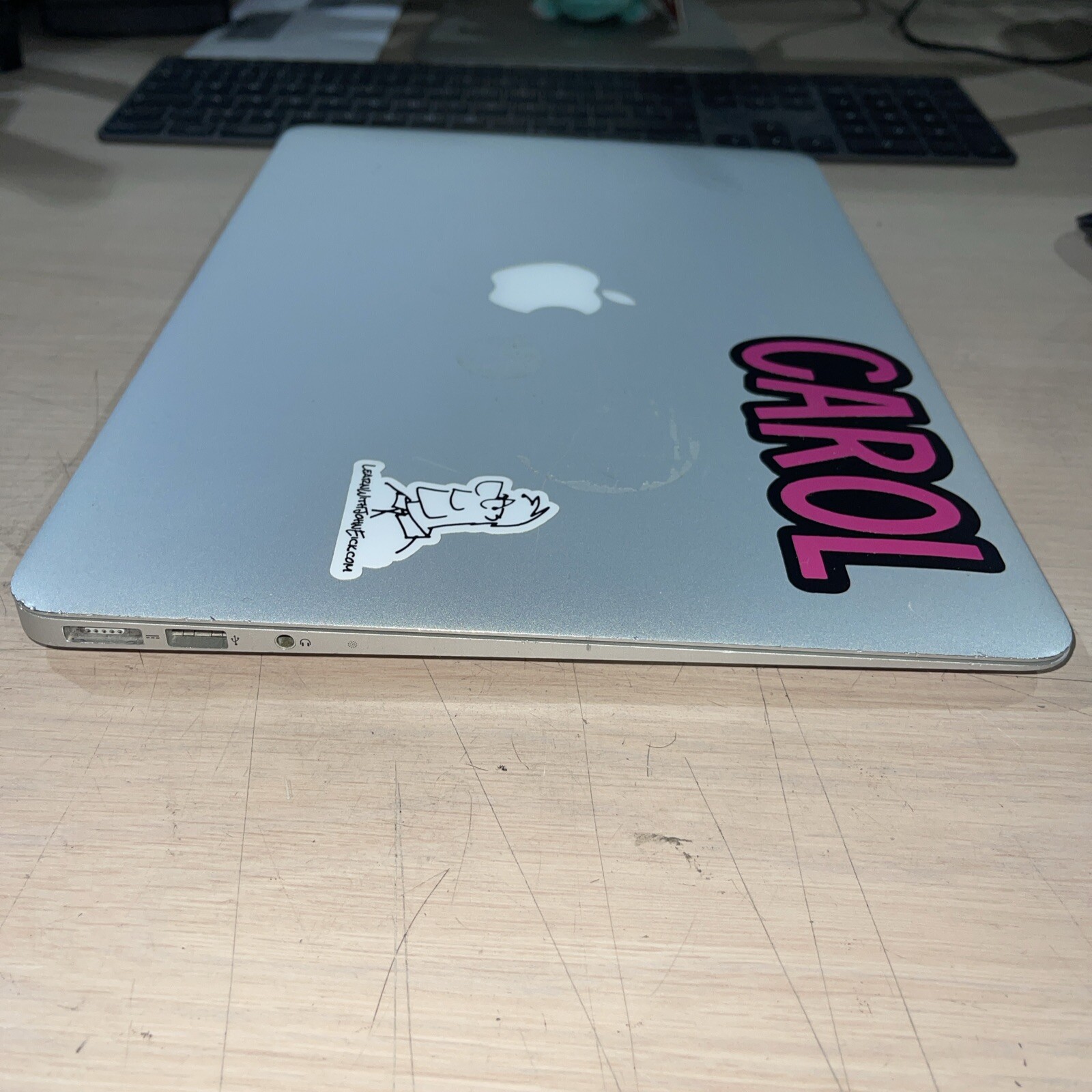 Apple Macbook Air Mid 2012 i5-3427U 1.8GHZ 4gb RAM NO HD’