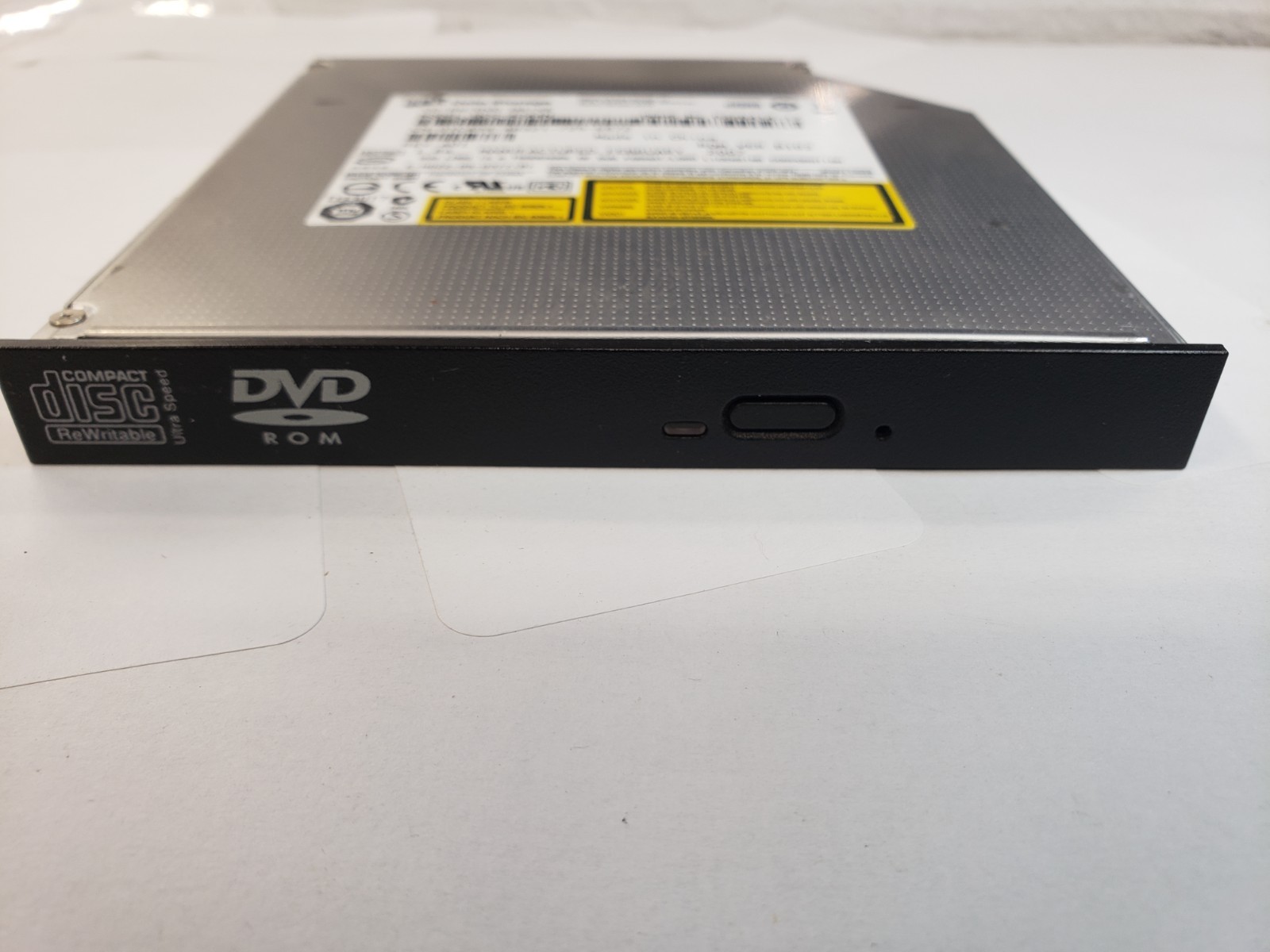 Hitachi LG DVD/CD-RW drive for laptops GCC-4244N. pre-owned