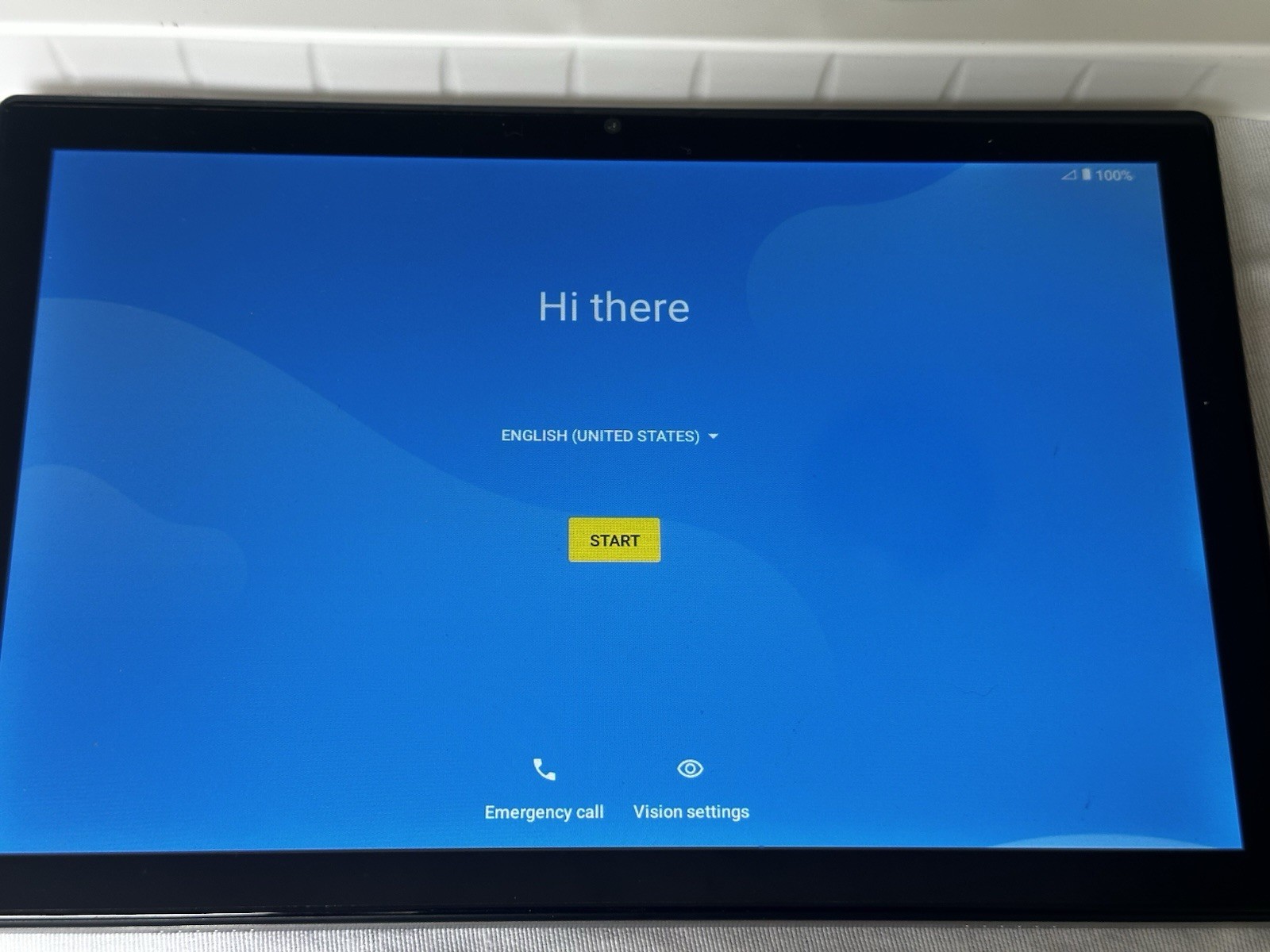 VOLT VO10-2 10.1” Android 12 Tablet 32GB 4GB RAM 4G LTE Cellular, Box, Charger