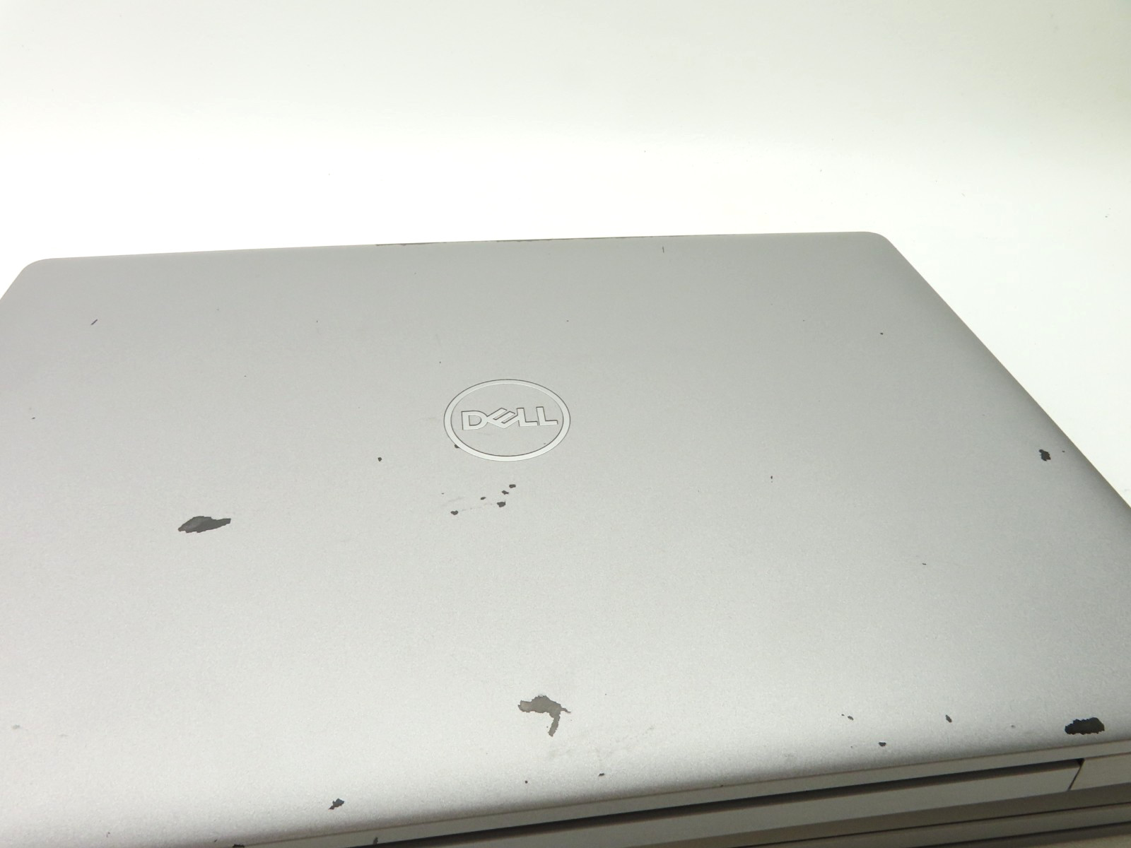 Dell Latitude 5410 14″ Intel Core i7-10810U 1.1GHz 8GB RAM 256GB SSD