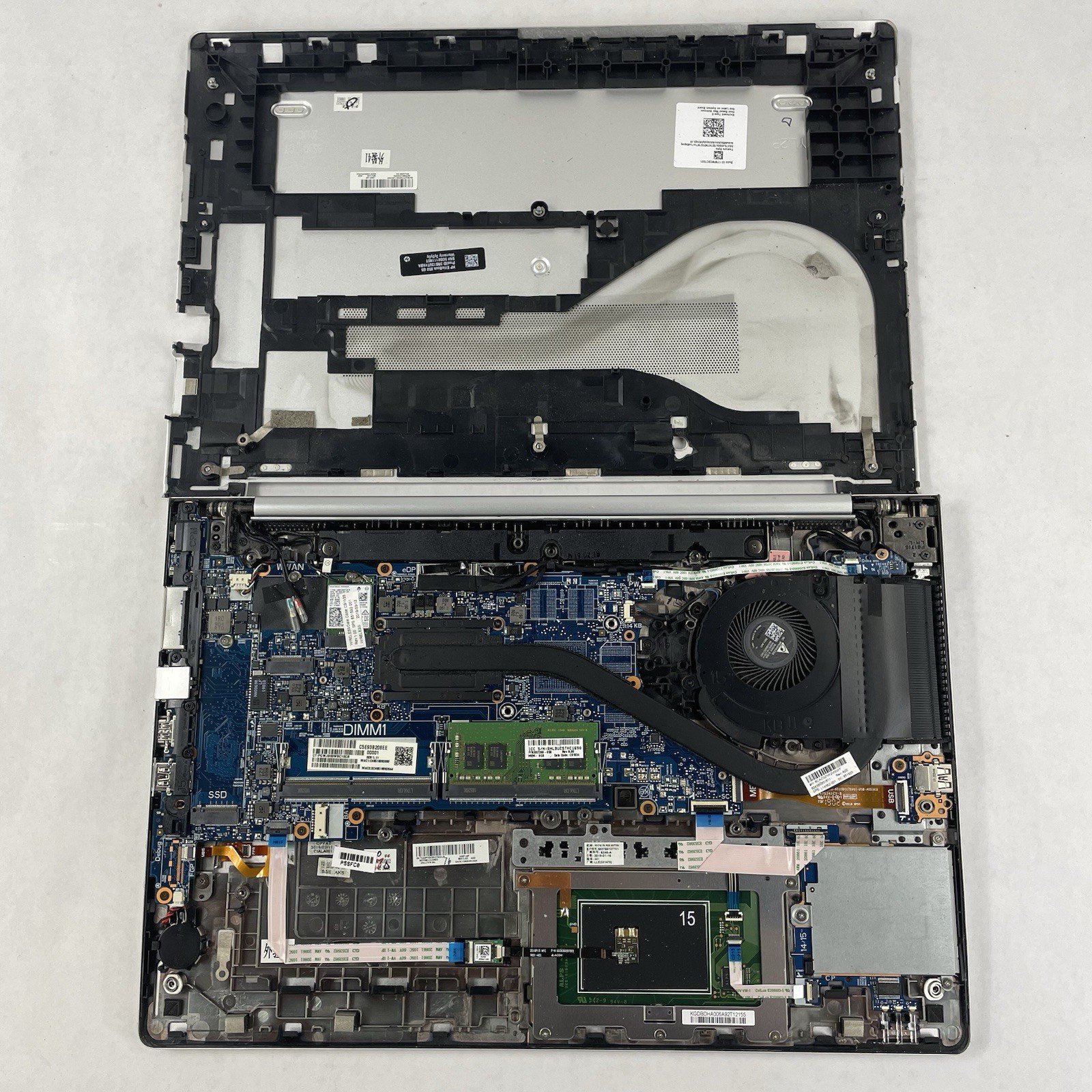 HP EliteBook 850 G5 15.6″ i7-8650U 1.90 GHz 8 GB RAM No SSD/OS/AC