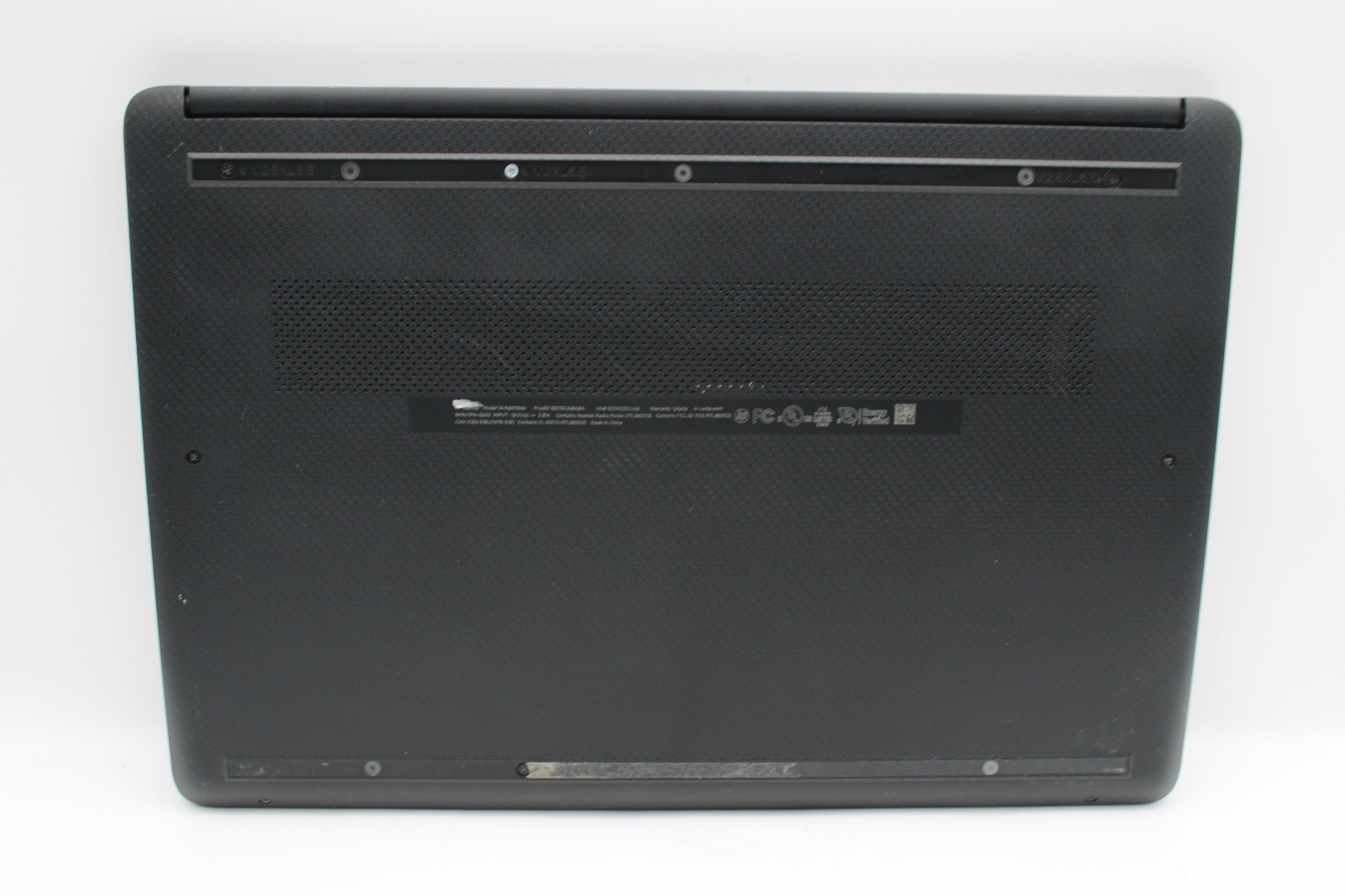 HP Laptop 14-fq0013dx AMD Athlon 3050U @ 2.3 GHz No RAM No SSD No OS *PARTS