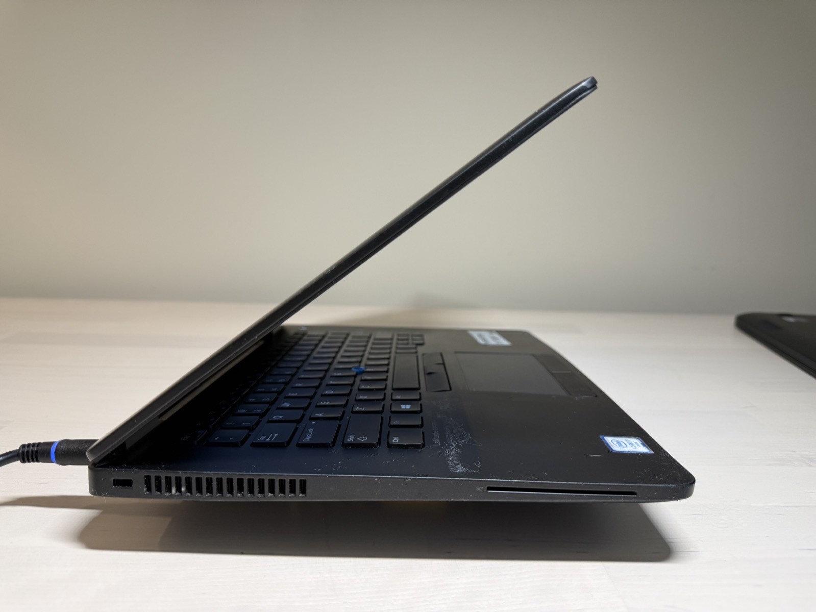 Dell Latitude E7470 Laptop Intel i7 6th Gen No HD/OS/AC Adapter- Swollen Battery