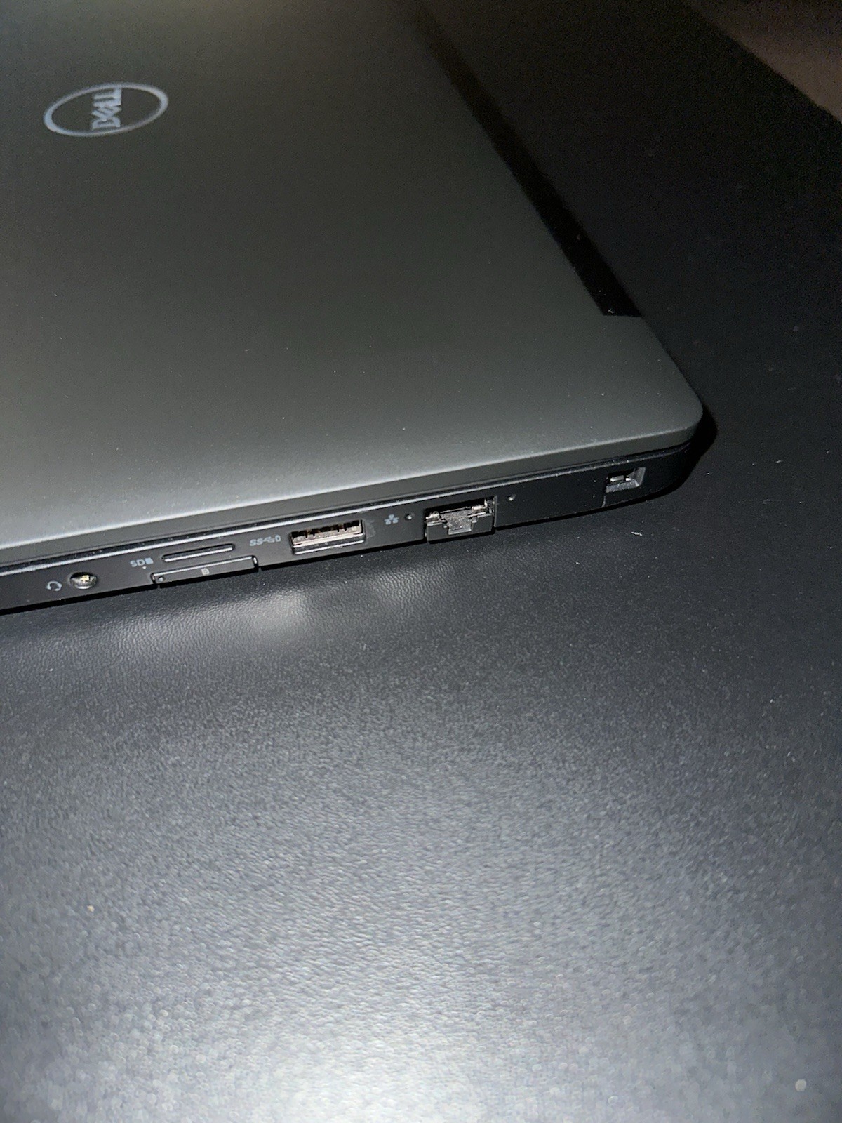 Dell Latitude 7490 14” Intel Core i7-8650U 16GB RAM 512 SSD NEEDS NEW LCD