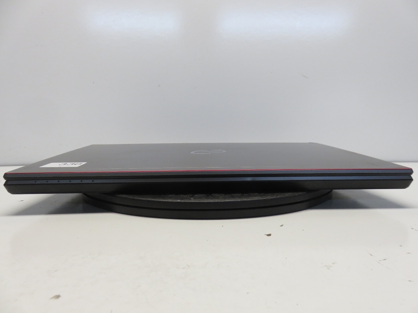 Fujitsu Lifebook E754 Intel i5-4300M 2.6GHz 4 GB NO HDD No Batt
