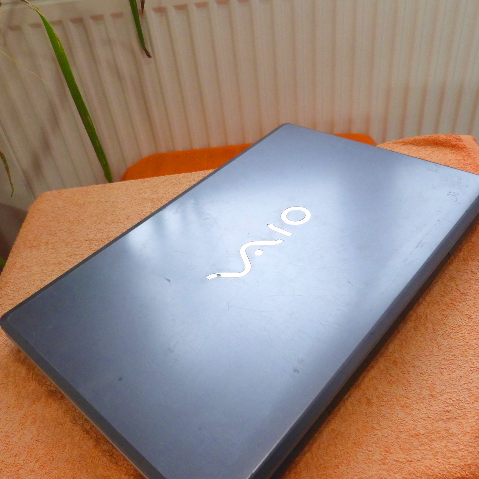 Sony Vaio AW41 18″ HDP xBLACK Cinema DOLBYSOUND l SSD Windows 10 PRO HDMI DVD