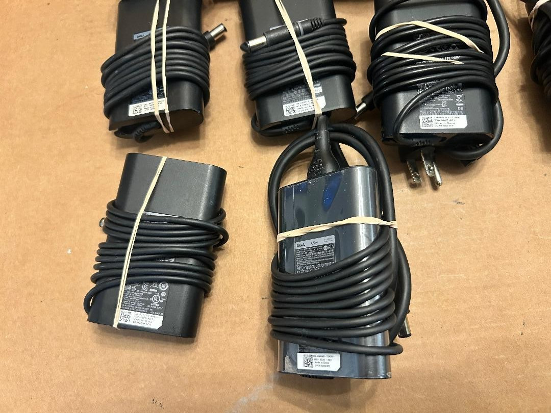 Qty.13 Dell 65W Laptop Adapters 03F1CN 0FPC2Y 06TFFF 0JNKWD