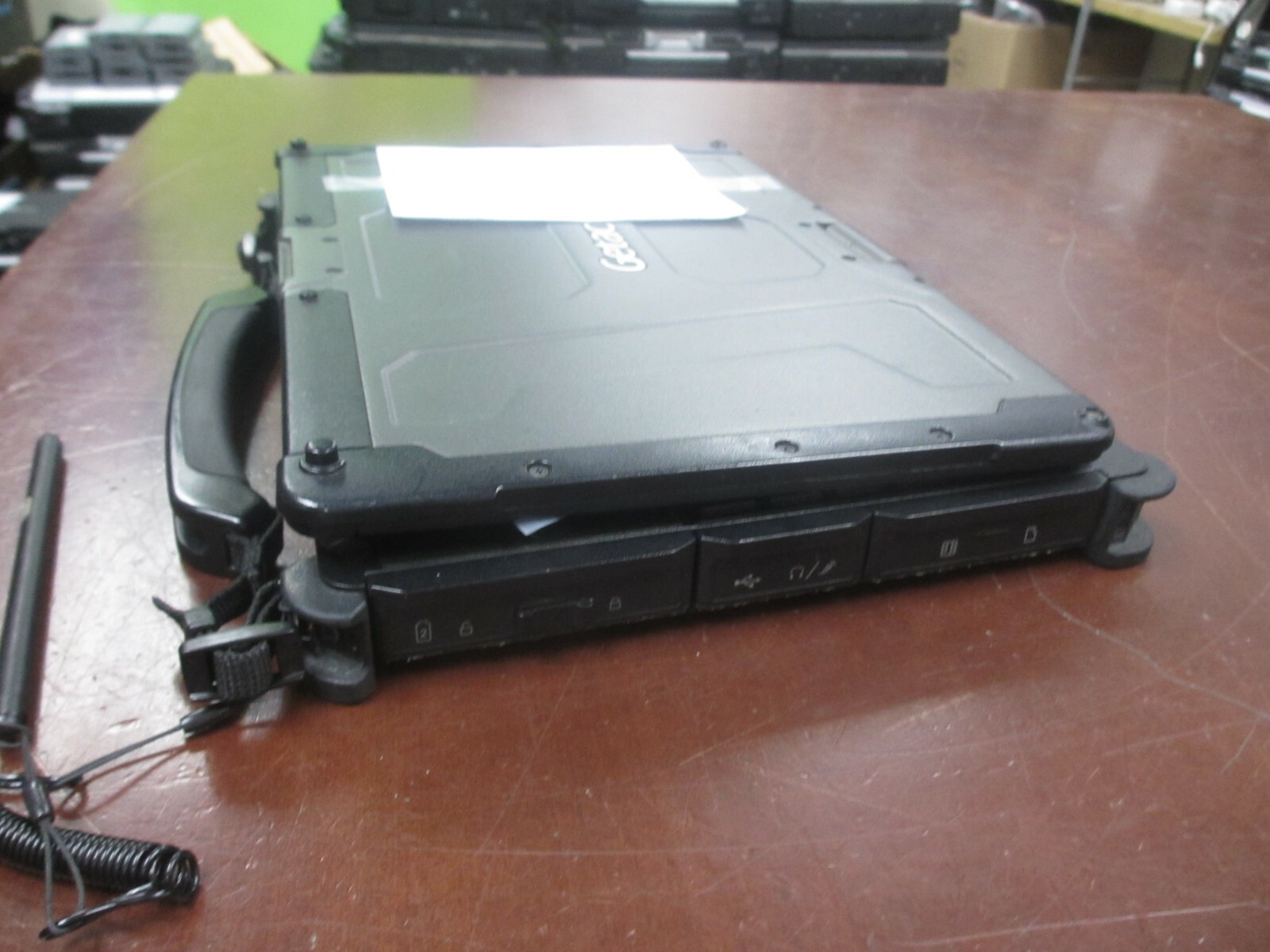 Getac V110 G2 i5 5200U 2.20GHZ 4GB Web-Cam Laptop [NO HDD/CADDY/OS/AC] w/ Pen ##