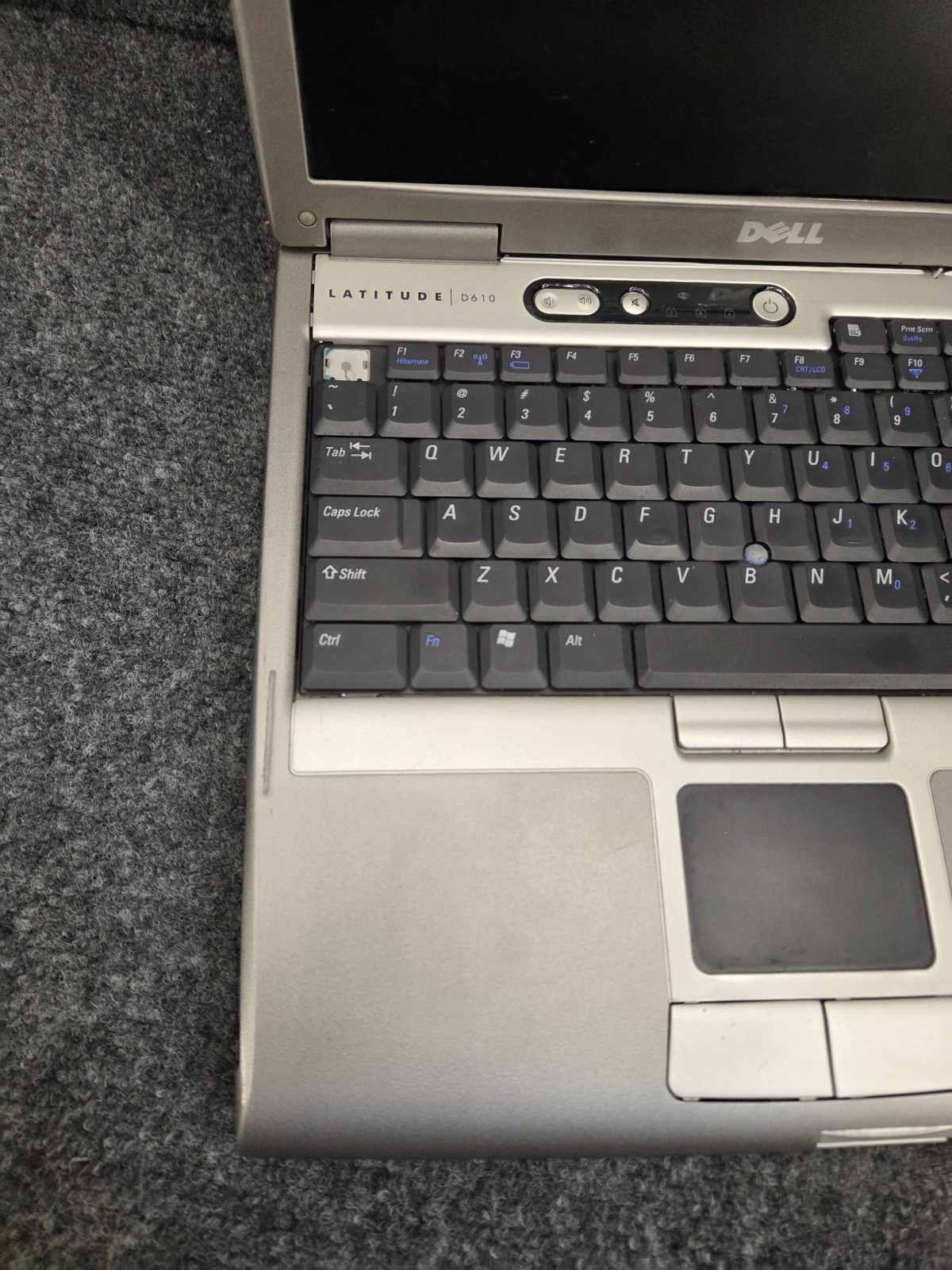 Dell Latitude D610 Intel Pentium M 1.73MHz 512Mb RAM, No HD No OS