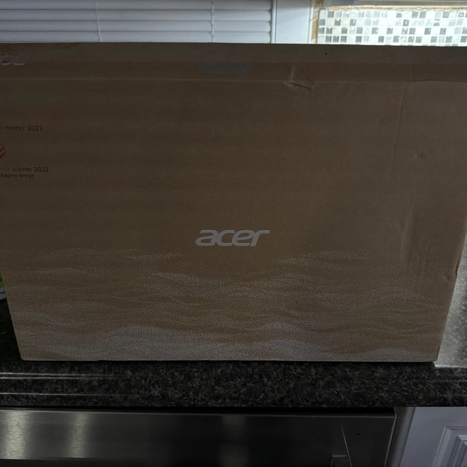 MINT/FULL BATTERY CAPACITY: Acer Aspire Vero,14-inch, i7, 16GB RAM, 1TB SSD-2023
