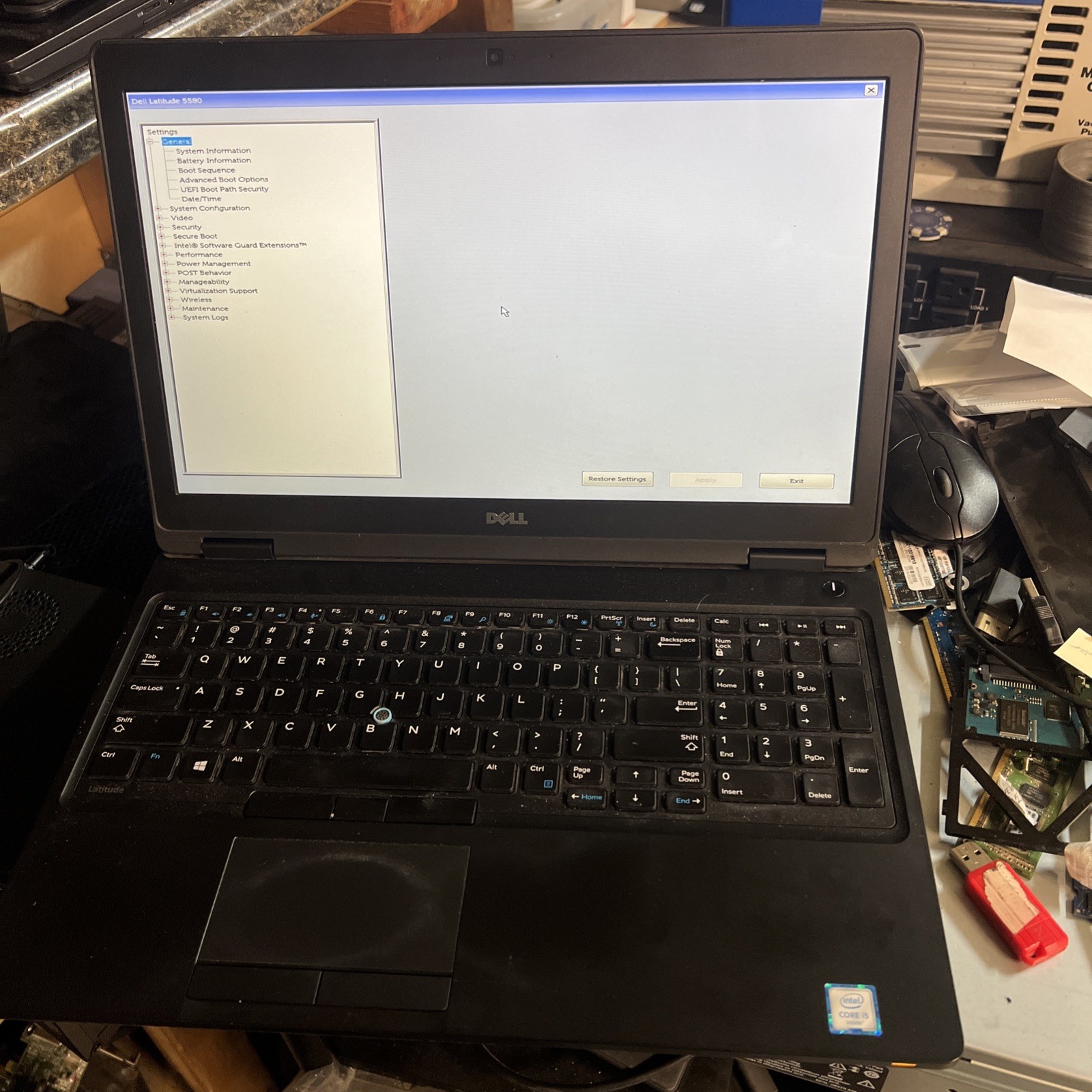 Dell Latitude 5580 Corei5 6300U 8GB NO HD GOOD Battery Grade A