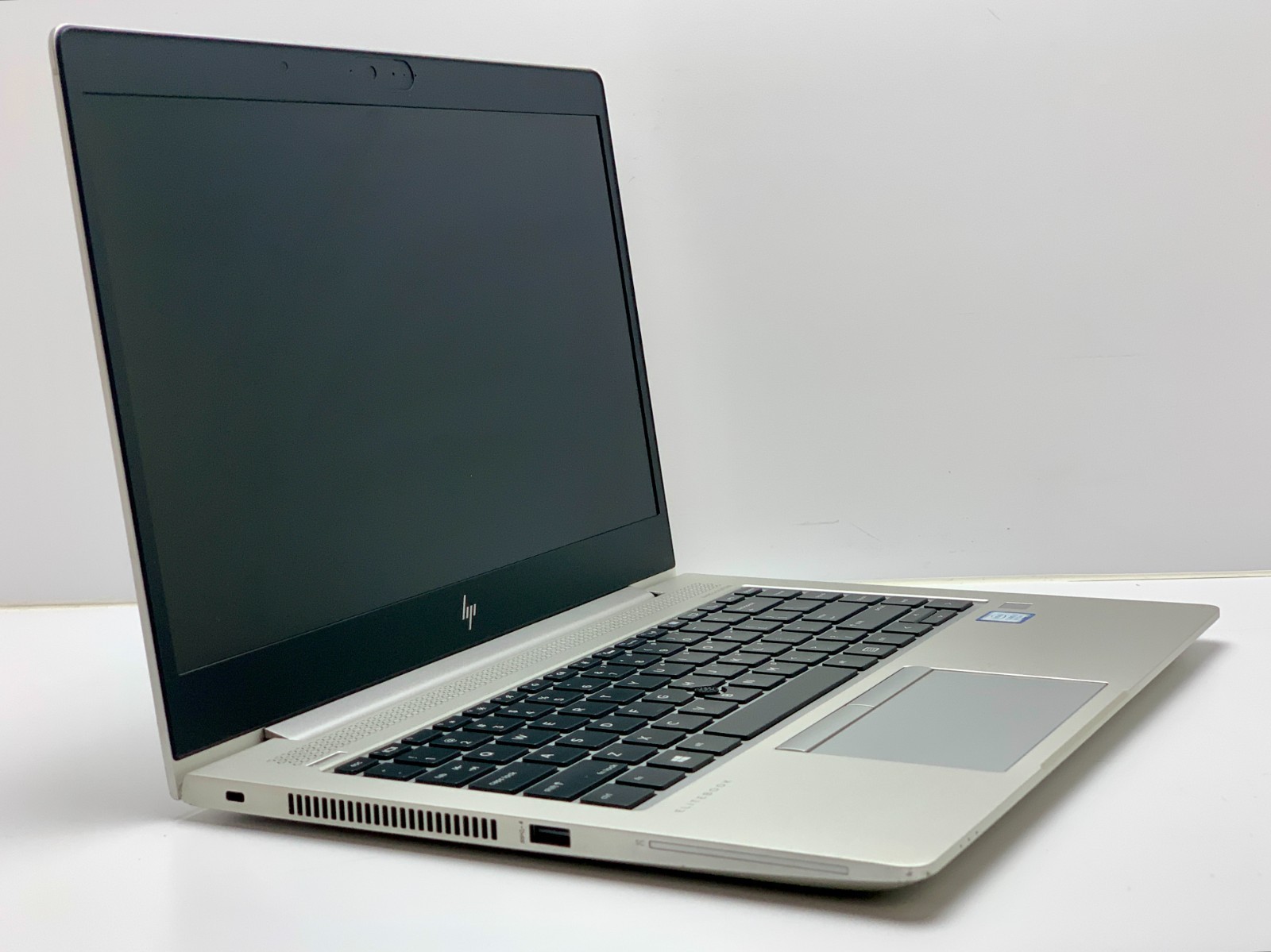HP EliteBook 840 G6 | i5-8265U | 8GB RAM | 256GB NVMe | LINUX