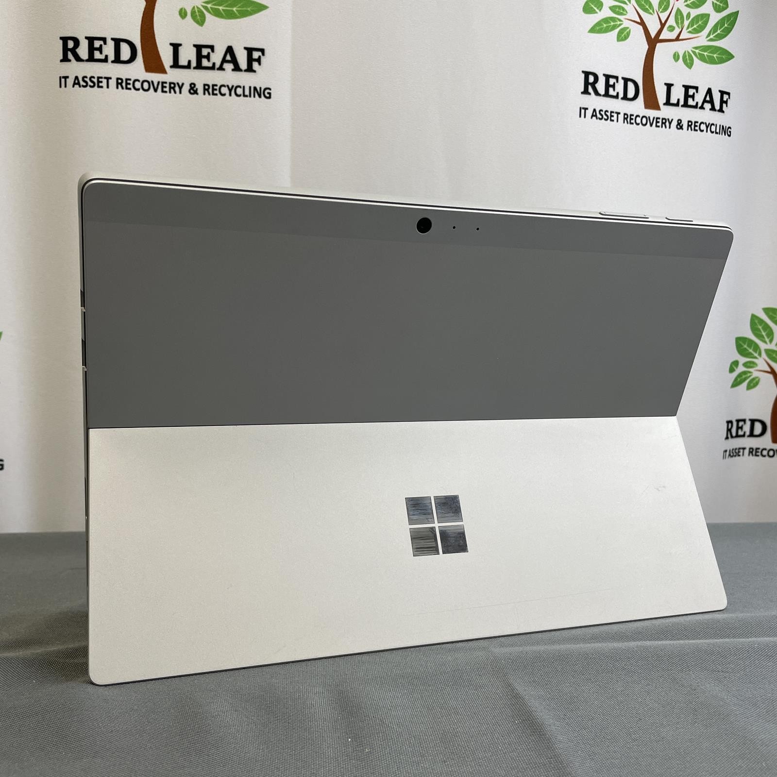 Microsoft Surface Pro 1807 12.3 in, Core i5-7300U, 8GB, 256GB NVMe, LTE (READ)