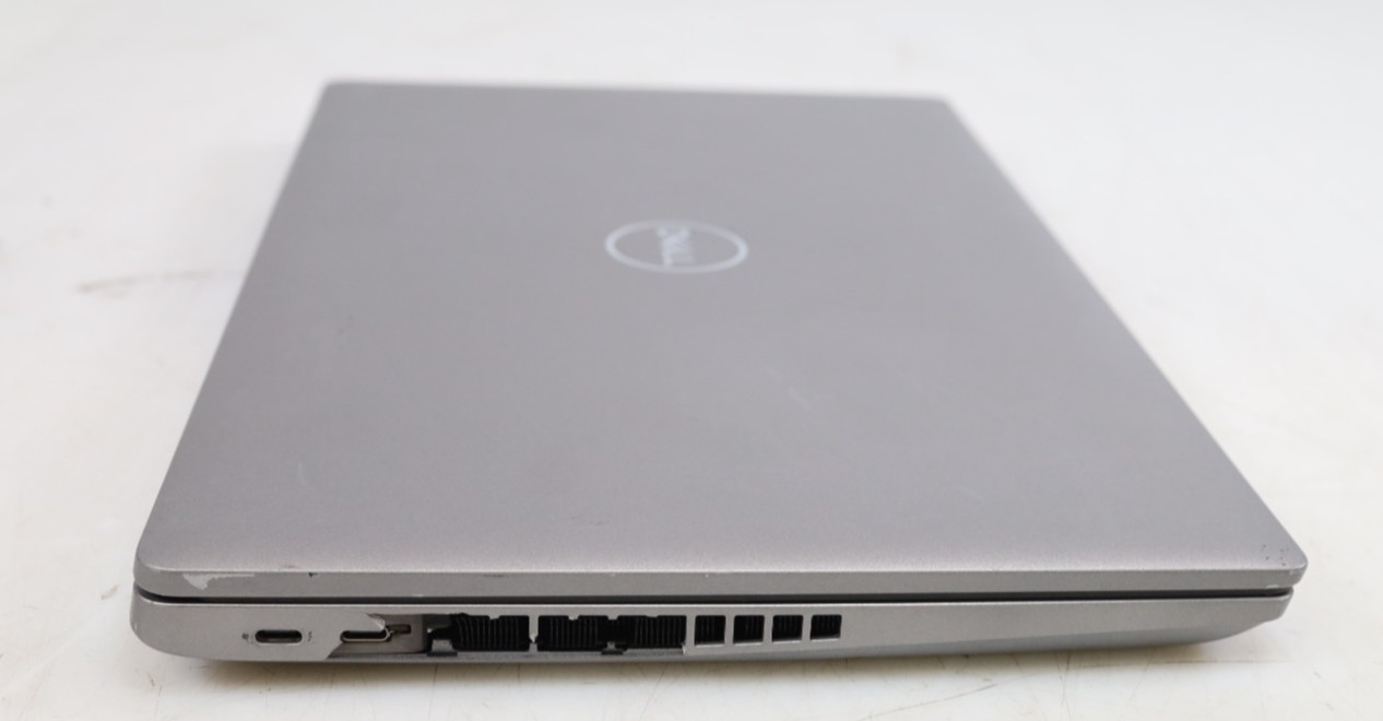Dell Precision 3561 15.6″ Intel i7-11850H 16GB Quadro QN20-M3 No HDD BATT AS-IS
