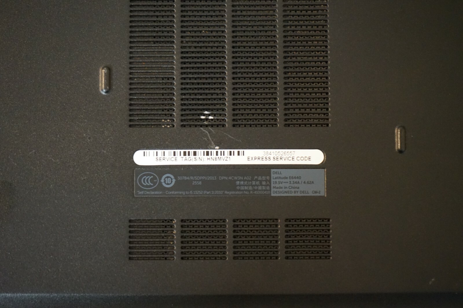^ Dell Latitude E6440 14″ Intel Core i5-4300M @ 2.60GHz 8GB Ram No HD #C1418