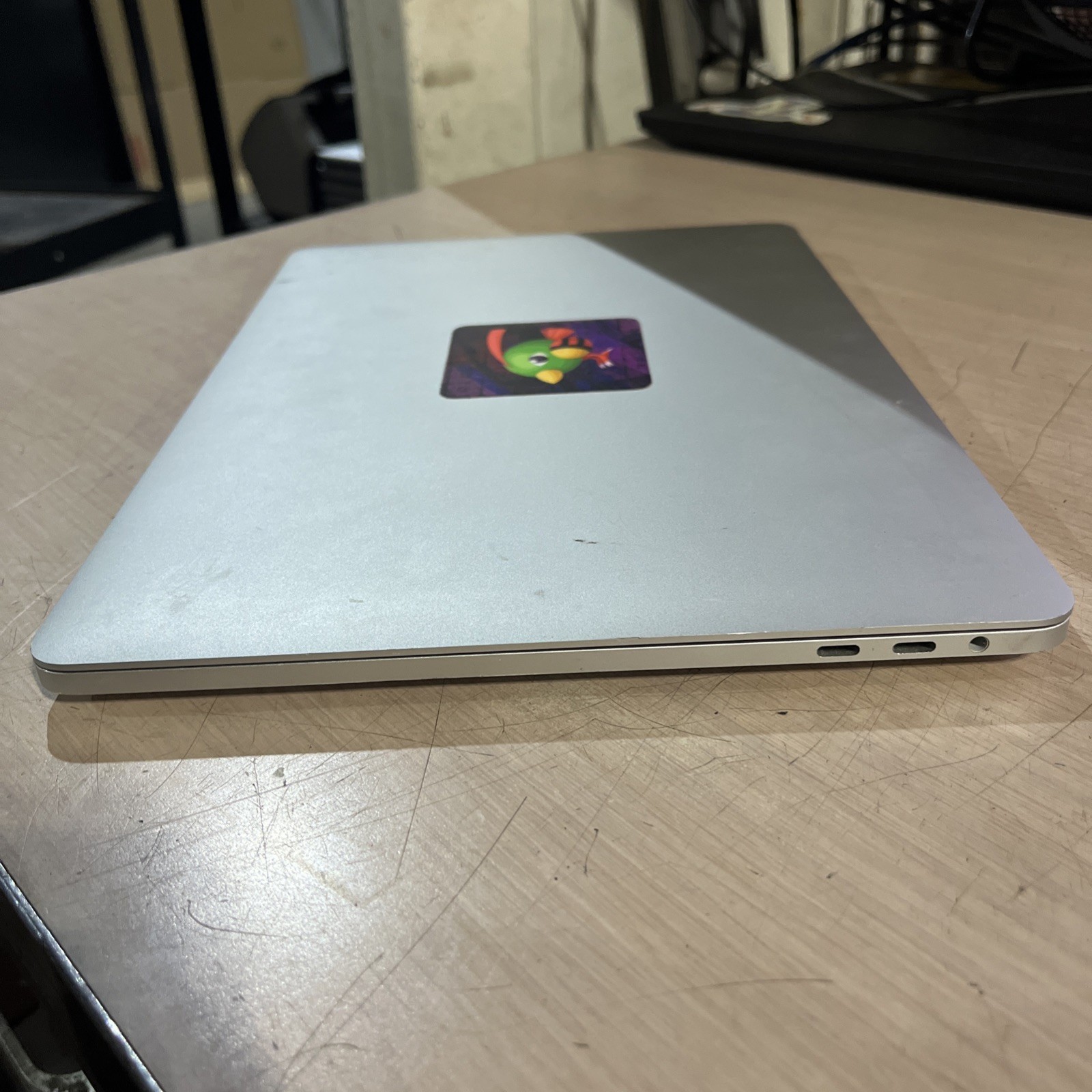 APPLE MACBOOK PRO 13″ 2020 4TB CORE I5-1038NG7 2.0GHZ 16GB RAM 512SSD