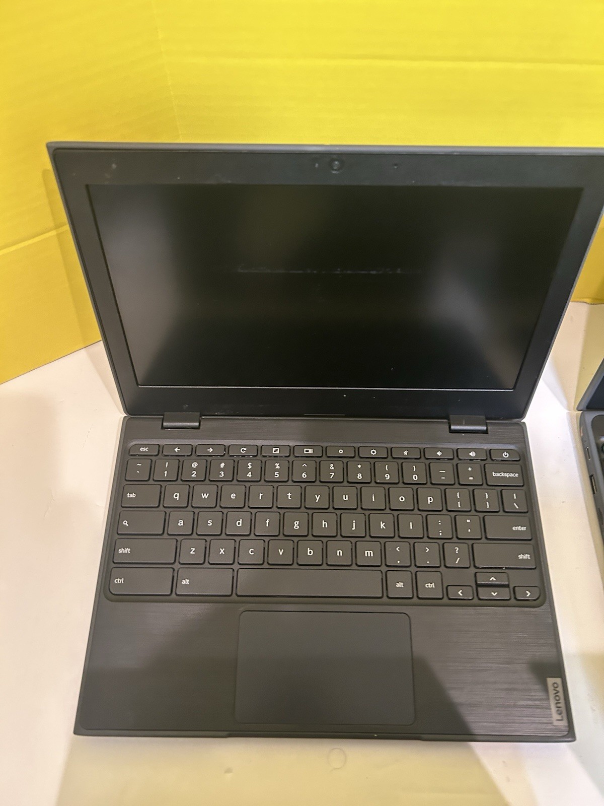 Lot of 4 Lenovo 100e Chromebook 2nd Gen MTK 4GB 32GB F Parts Repair