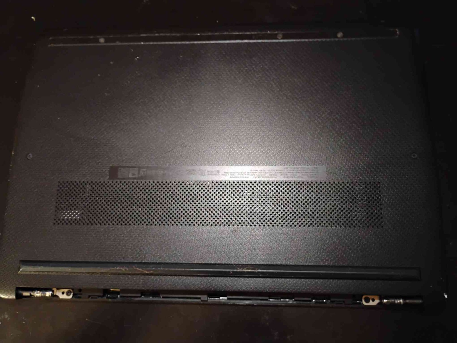 HP Laptop 14-dq0xxx, decent condition, black, 4 GB, charger included