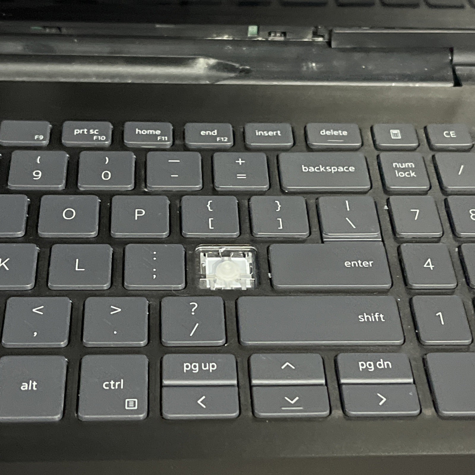 DELL INSPIRON 7591 2IN1 INTEL CORE I7-10510U 8GB RAM NO HD