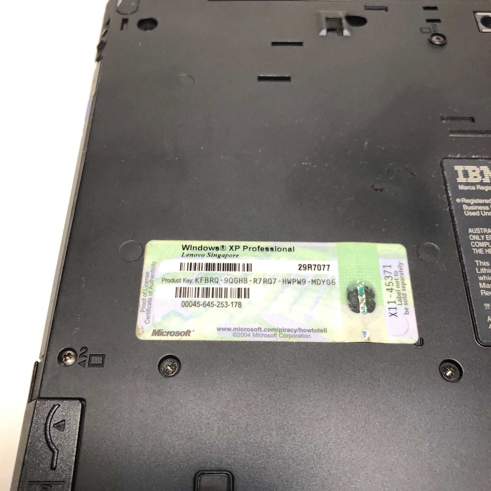 IBM Thinkpad Type 1875 Laptop Boots Up Password Locked AS IS
