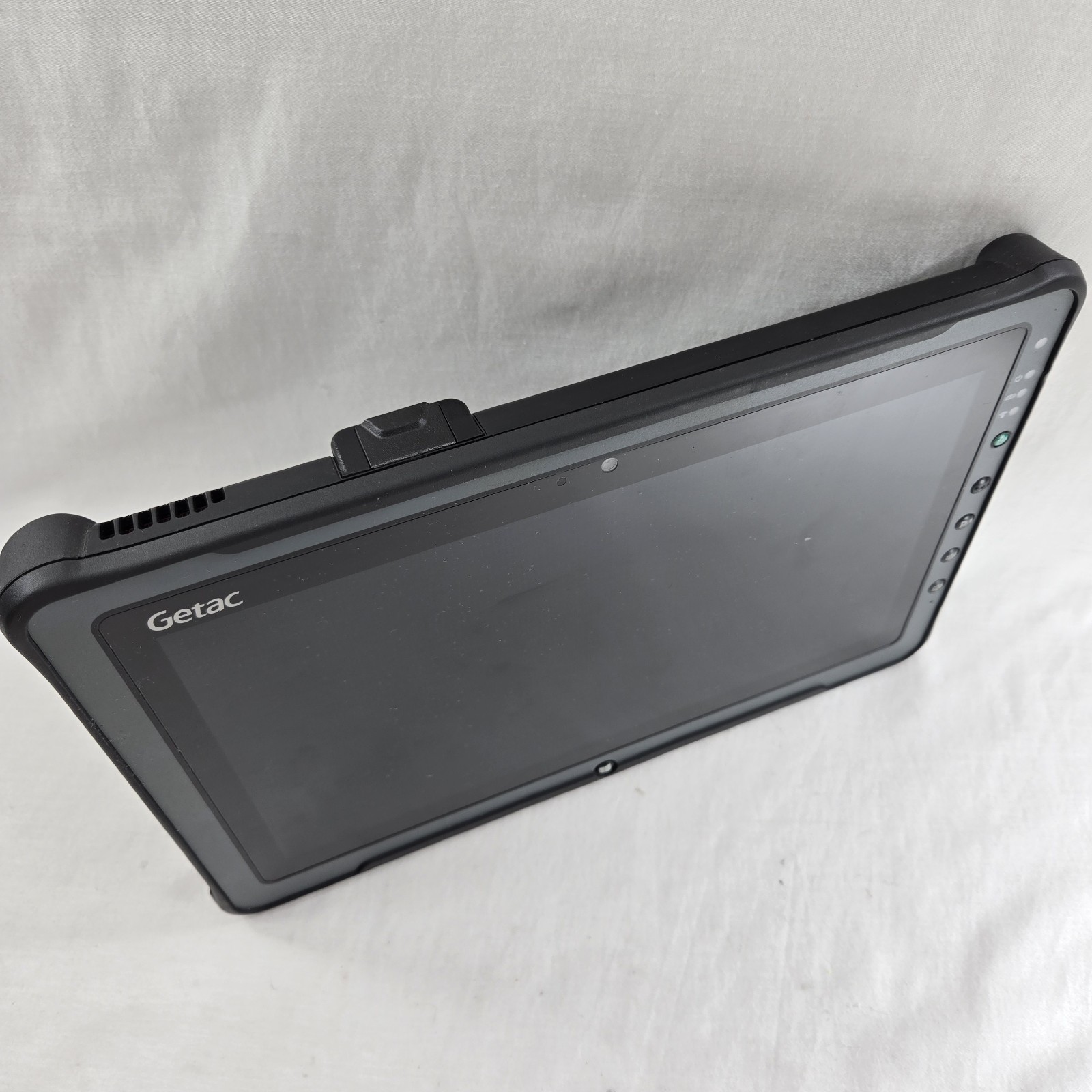 GETAC F110 G3 Rugged Tablet i7-6500U 2.50GHz 256GB SSD 16GB Ram Win10P — READ