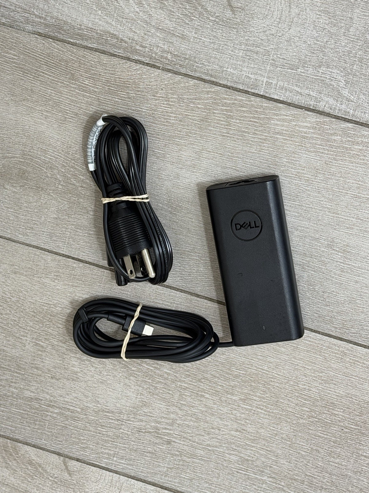 Dell Precision 3560 15.6″ FHD Core i5-1145G7 NVIDIA T500 256GB NVMe 8GB RAM