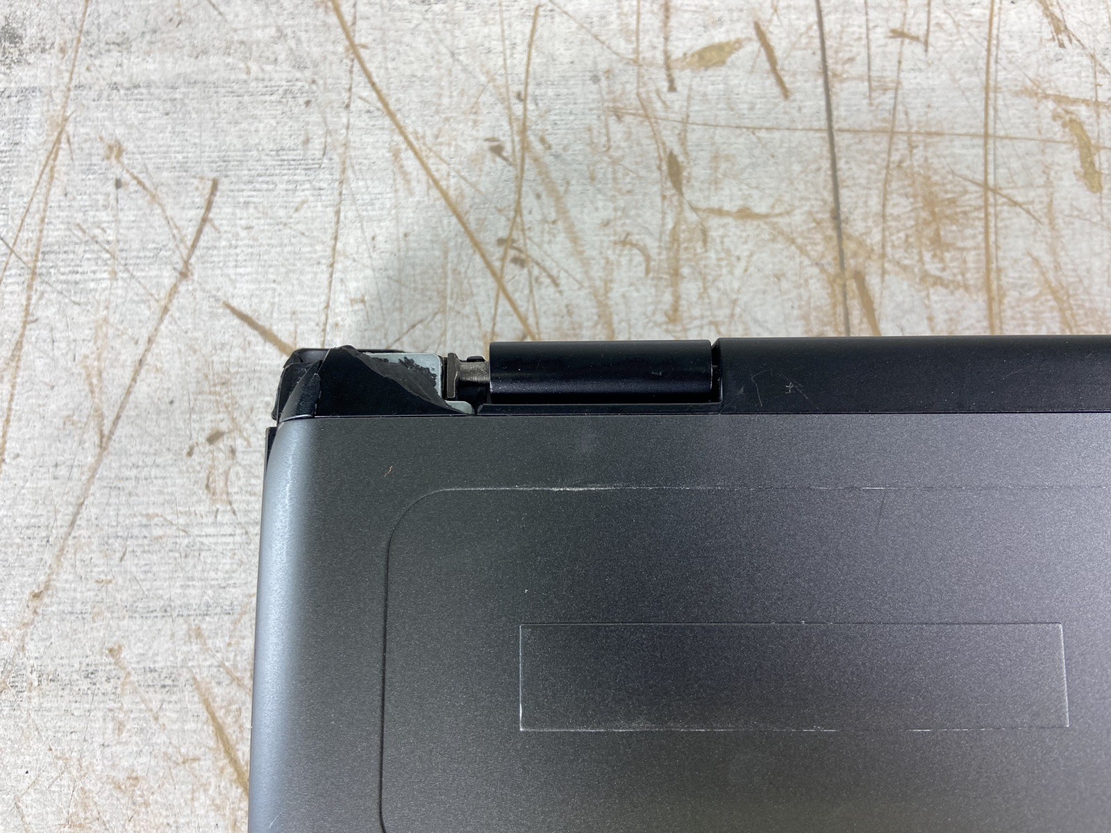 DELL ALIENWARE M16 R2 ULTRA 7 155H @ 1.4 GHz, NO RAM/HDD/OS – (FOR PARTS)