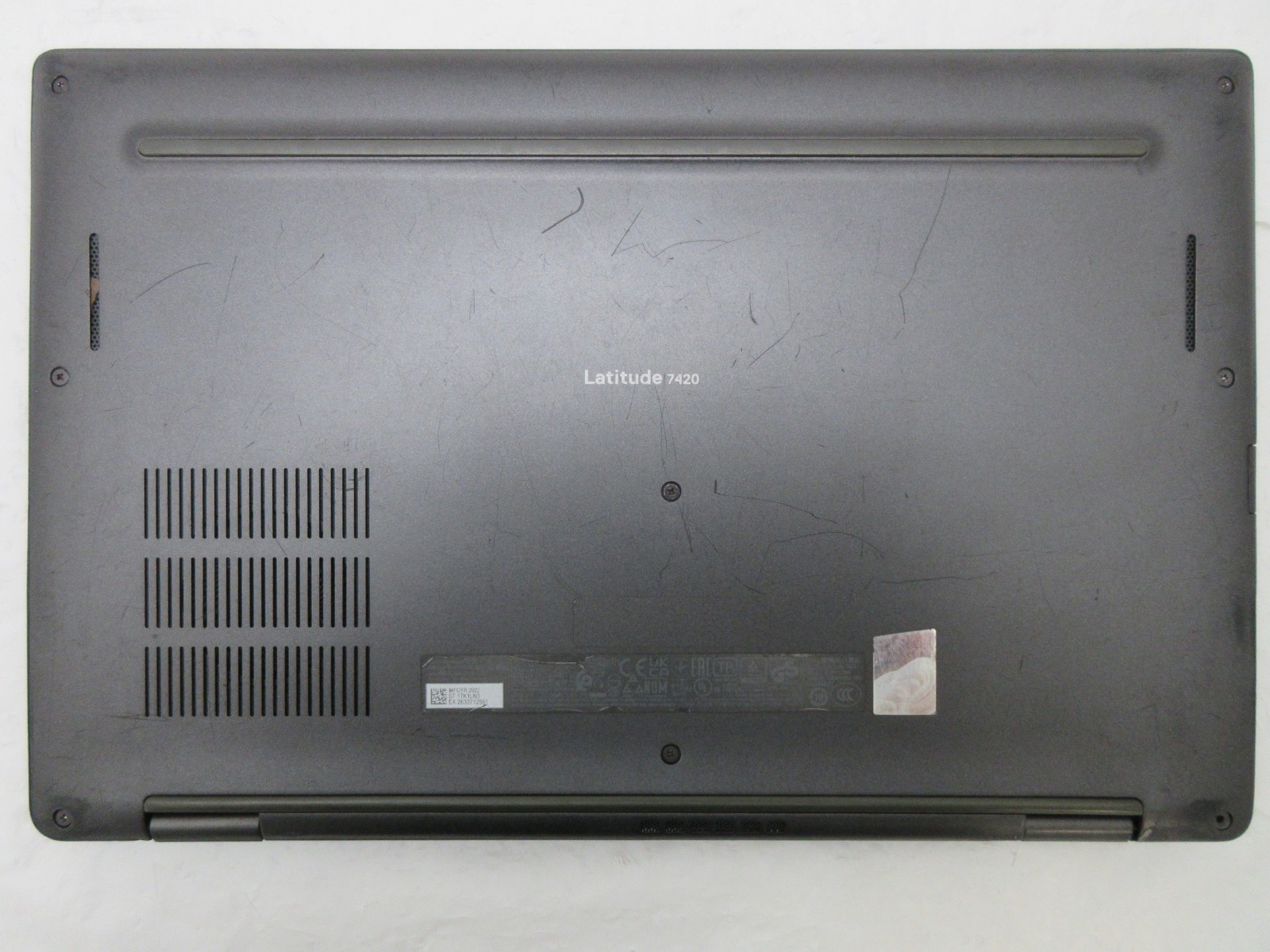 Dell Latitude 7420 14″ : i7-1185G7 3.0GHz : 16GB RAM : No SSD : Grade C