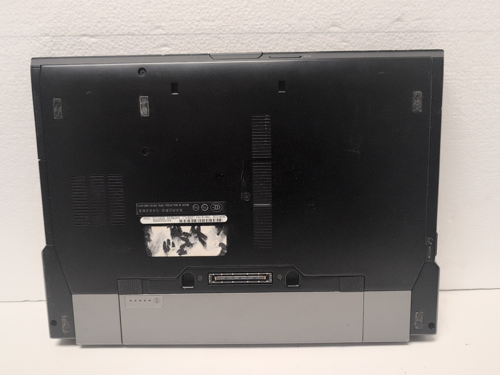 Dell Latitude E6400 14″ Laptop C2D P8600/4GB/250GB HDD/WIN XP/Working Battery –