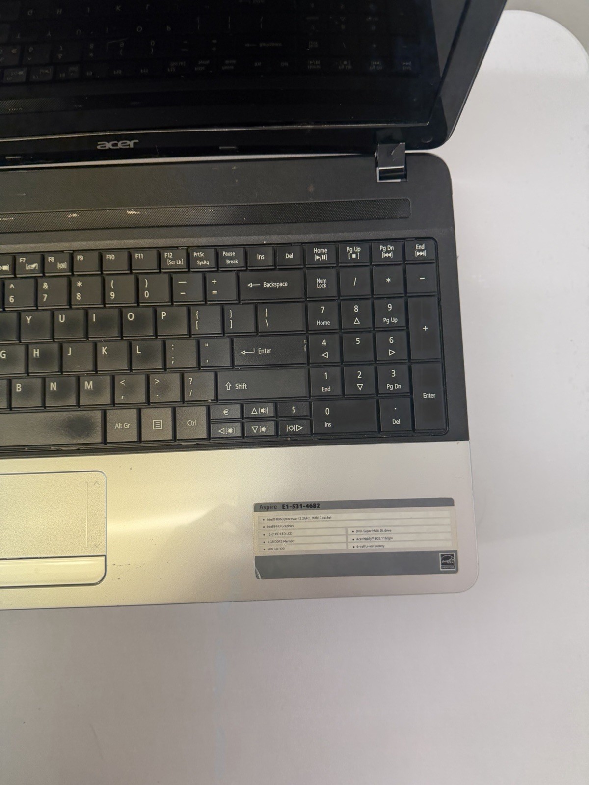 Acer Aspire E1-531-4682 Laptop – Good Screen – Intel Pentium B960 – Read Desc