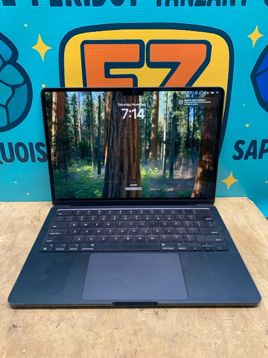 Apple Macbook Air (13.6″, 2022, M2, 8GB, 256GB) (E10046208)