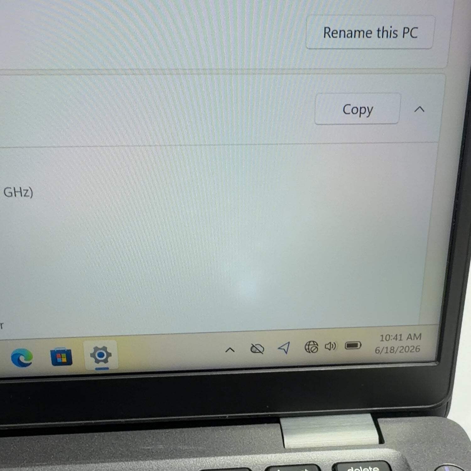 Broken Dell Latitude 5400 13.3″ i5-8265U 1.6GHz 8GB RAM 250GB SSD BRIGHT SPOTS
