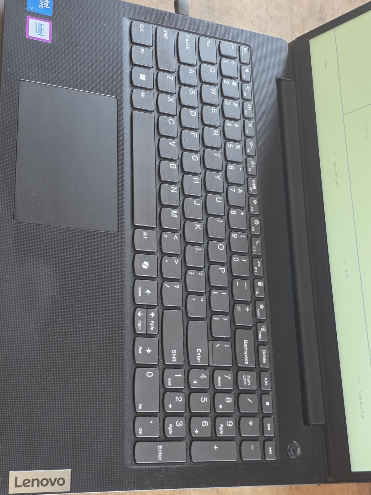 Lenovo V15 G5 Irl Core 7 240h 16gb 1tb Adapter