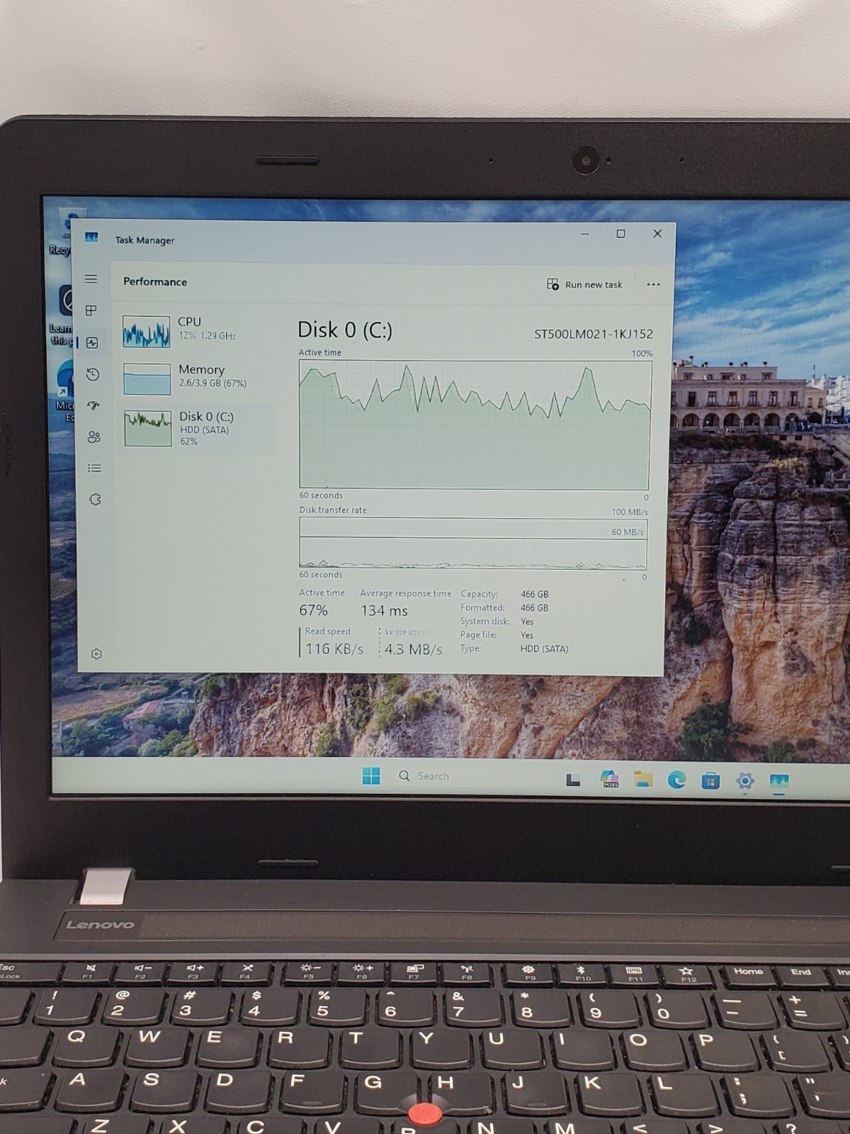 Lenovo ThinkPad E570 15.6″ Core i5-6200U @2.30GHz 4GB RAM 512GB HDD Windows 11