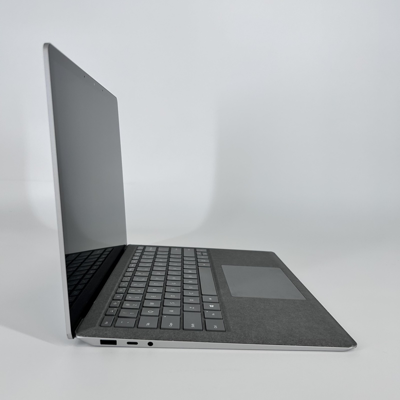 Microsoft Surface Laptop 3 13 2K TOUCH i7-1065G7 16GB 512GB SSD – GOOD