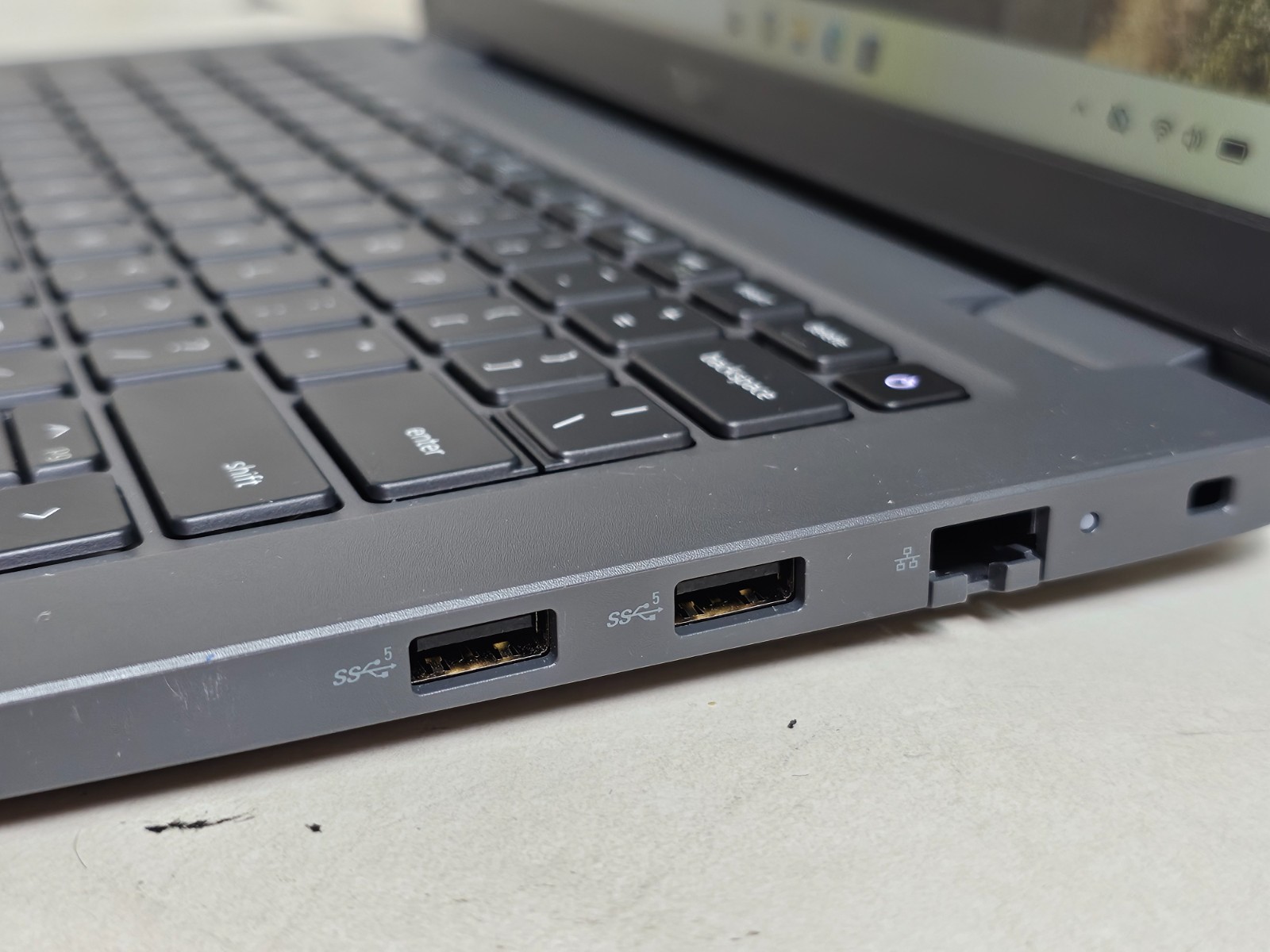 Dell Latitude 3450 Laptop – i5-1335U up to 4.6 GHz 8GB 256GB SSD 14″ – SP1