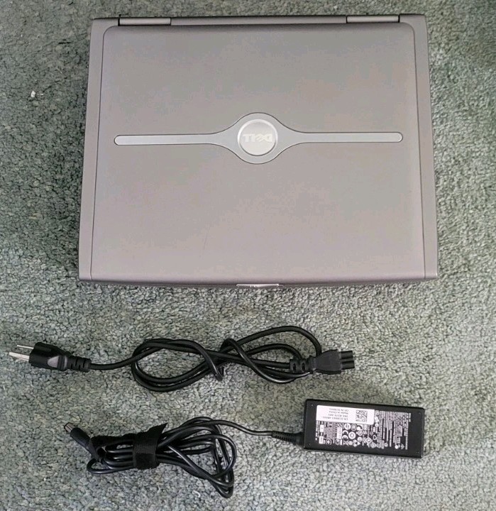 Dell Inspiron 1150 15.4″ Intel Pentium 4 2.66GHz 512MB RAM 30GB HDD Win XP