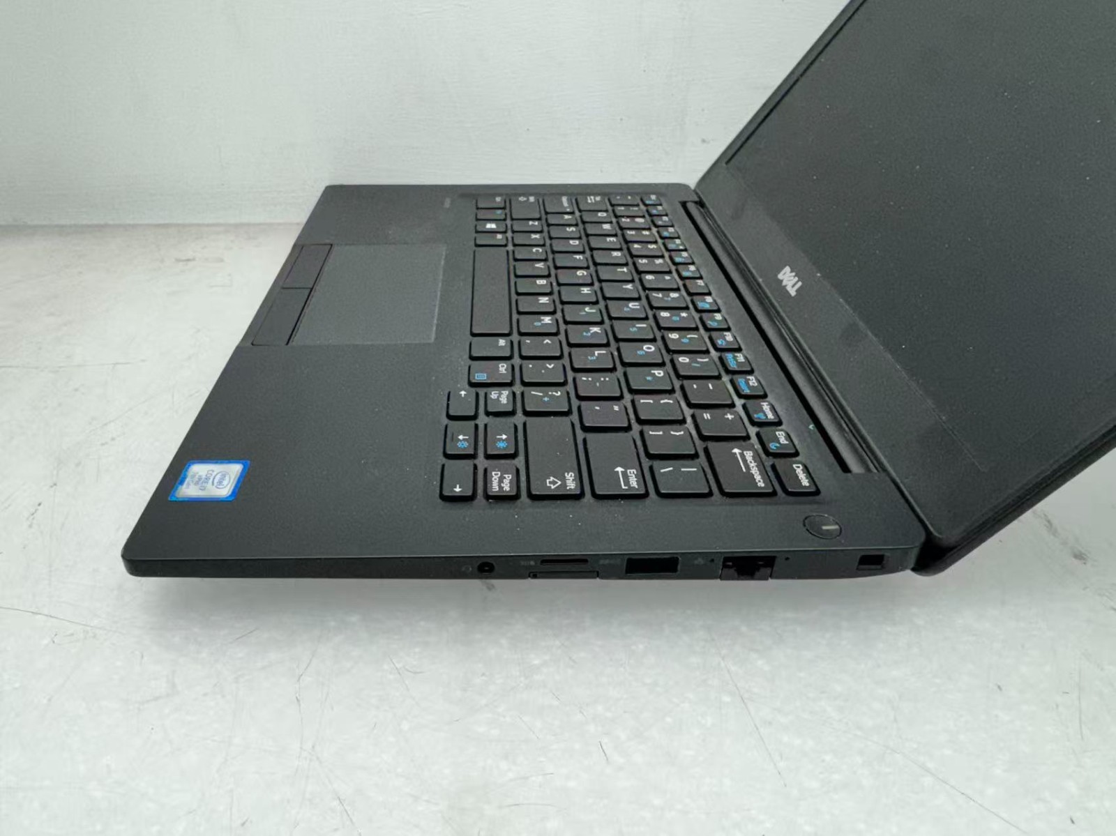 Dell Latitude 7280 14″ FHD i7-7600U@2.8GHz 16GB RAM 256 SSD Win11 *Read*