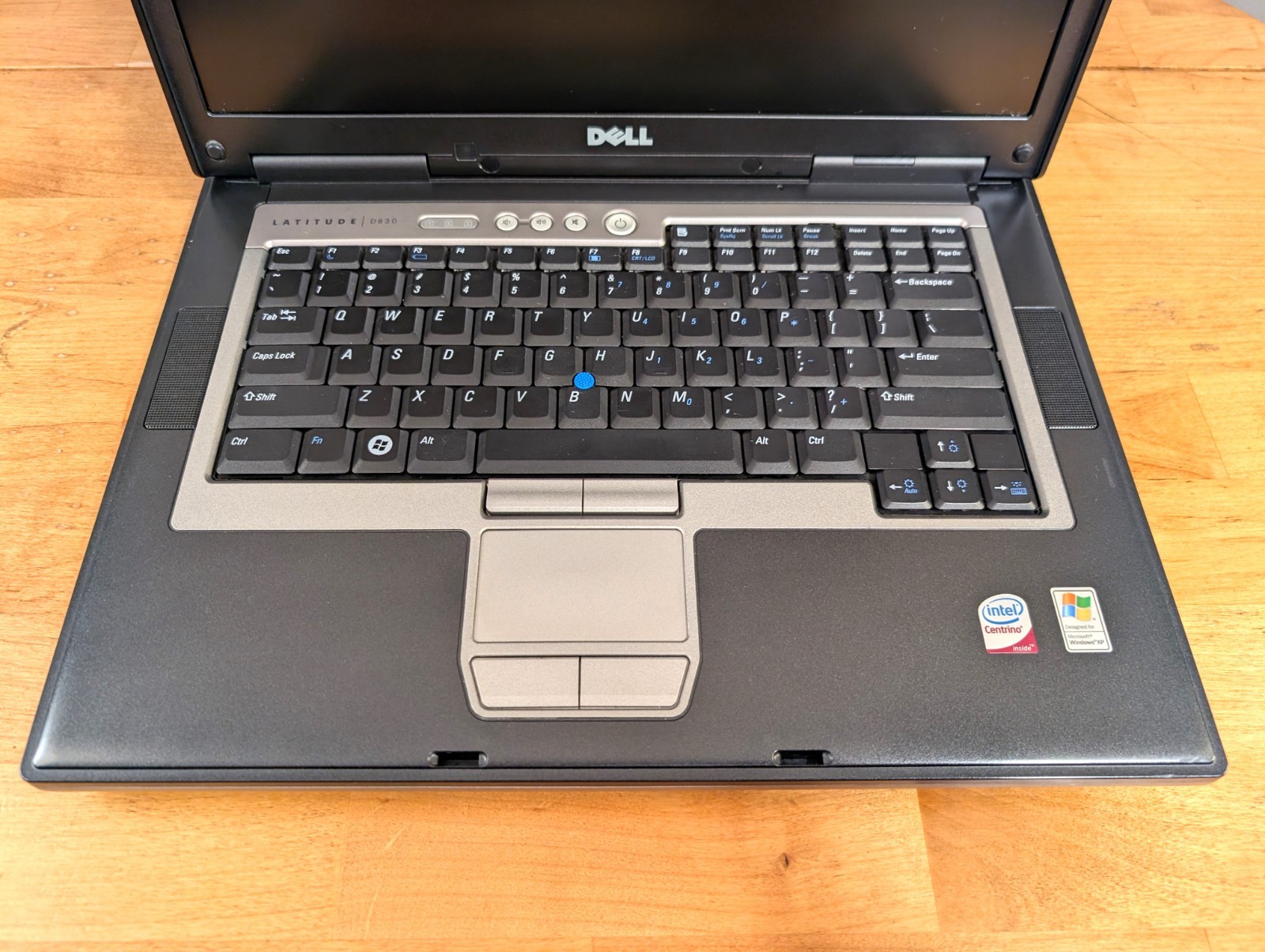 Dell Latitude D830 C2D 2.6Ghz 2GB 80GB XP Pro Serial Port DVD WiFi ~ COMPLETE!