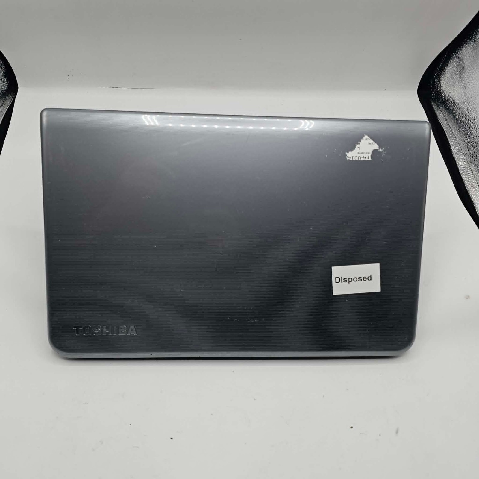 Toshiba Satellite L55 Intel Core i5 4200u No RAM No HDD 15.6″ FOR PARTS