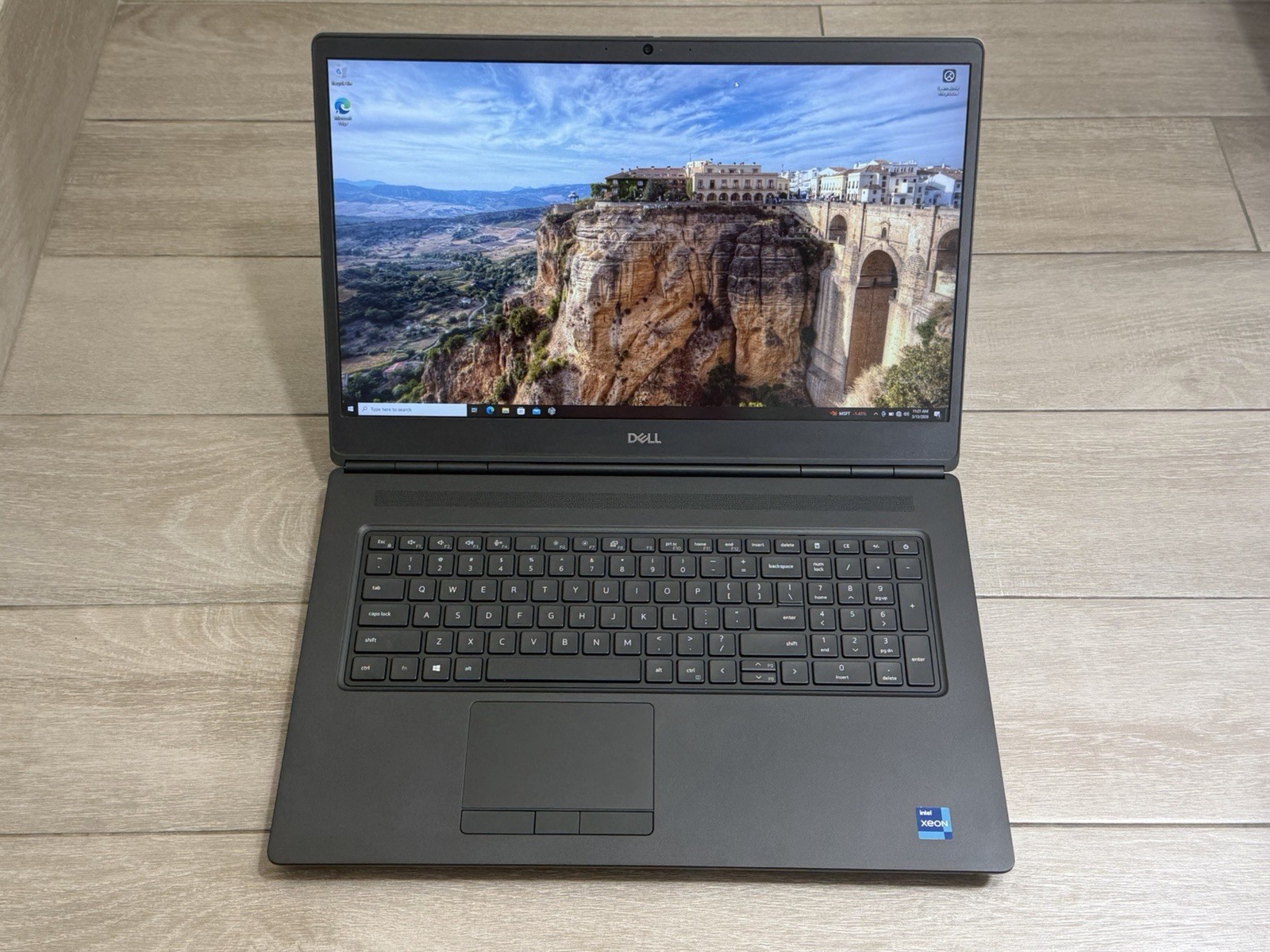 Dell Precision 7760 17.2″ Intel Xeon W-11855M 3.20GHz 16GB RAM 256GB SSD NVMe